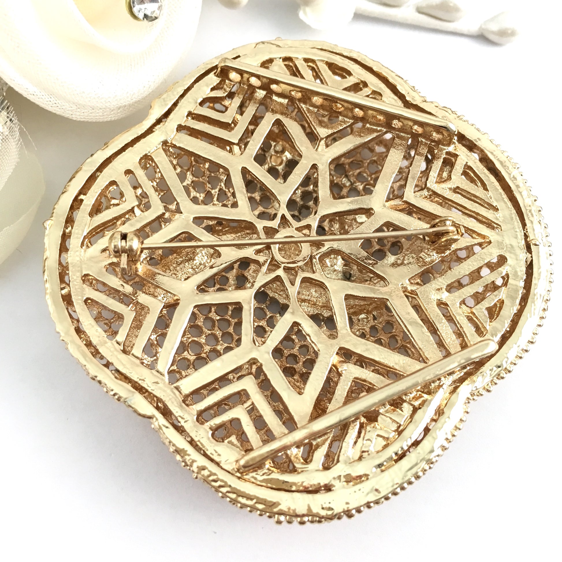 Square Rounded Brooch Pin Gold with Blue Stones | Bellaire Wholesale