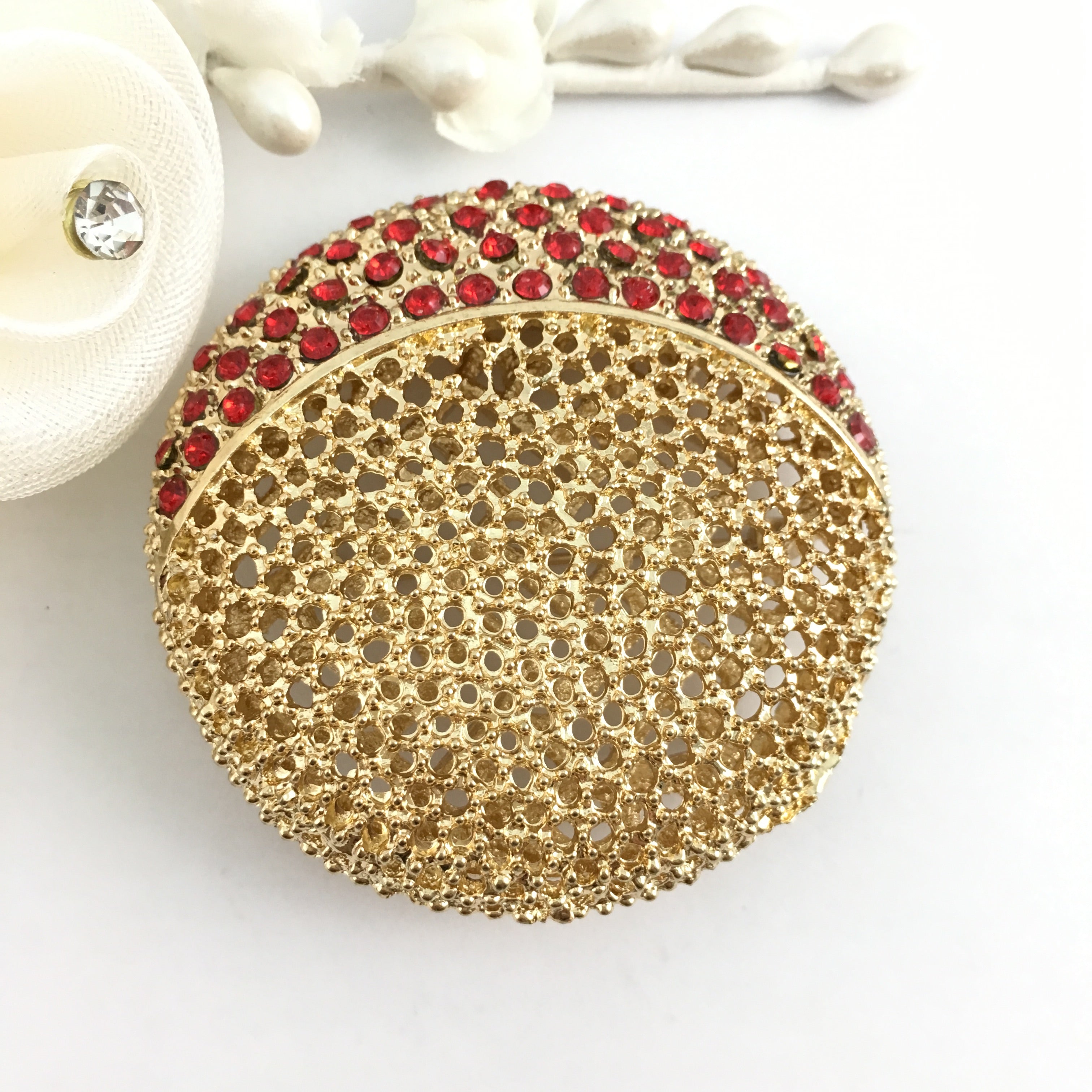 Filigree Round Brooch Pin Gold with Red Stones | Bellaire Wholesale