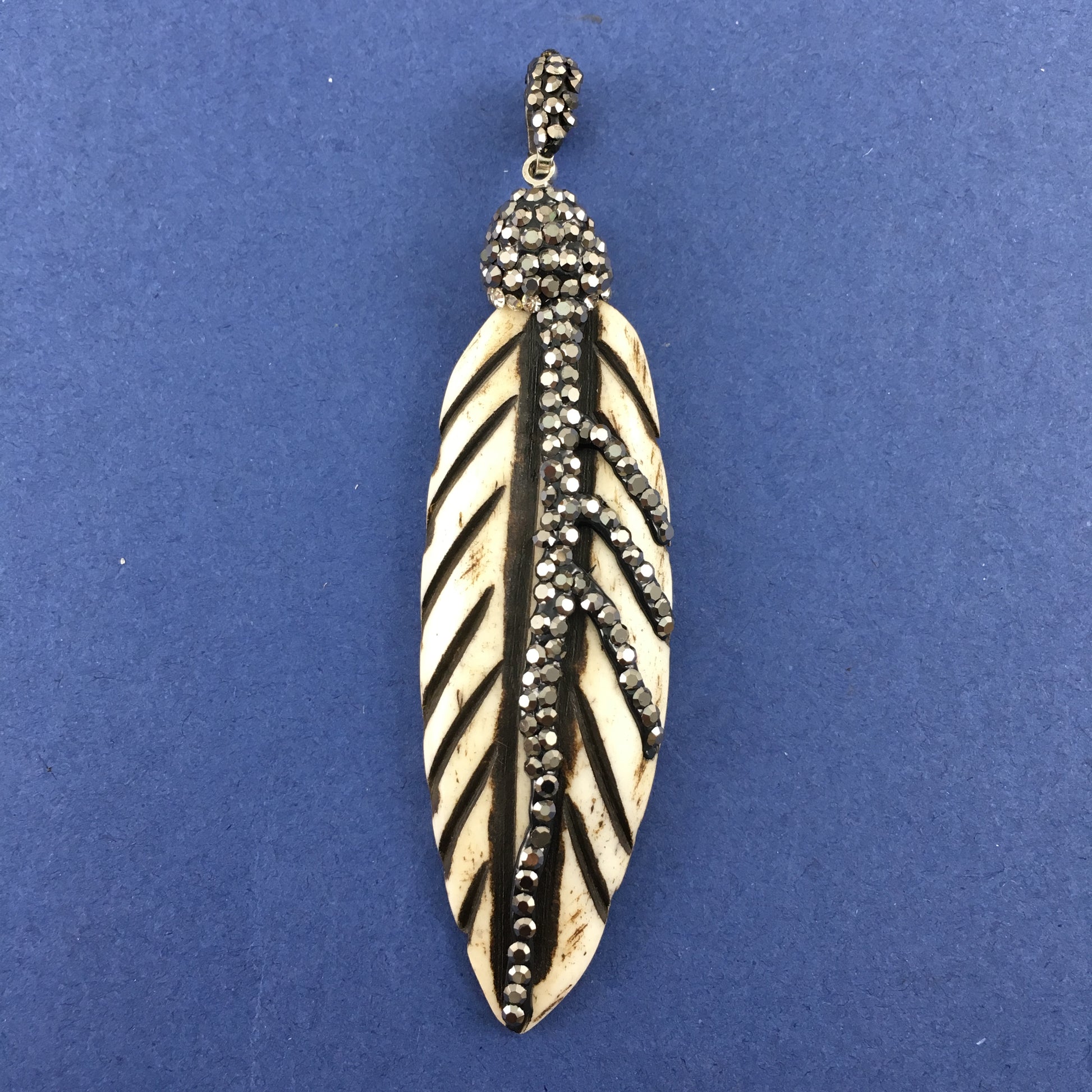 Bone Color Leaf Shape Pave Pendant | Bellaire Wholesale
