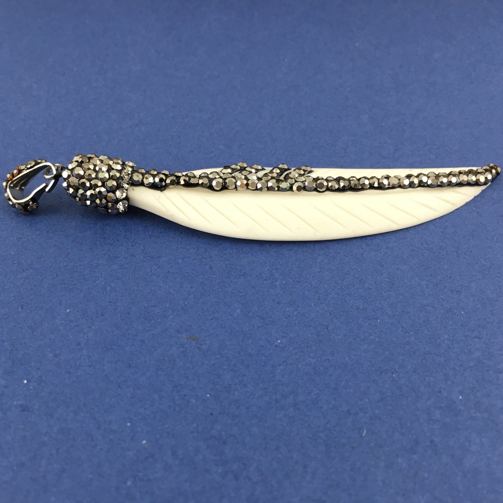 Bone Color Leaf Shape Pave Pendant | Bellaire Wholesale