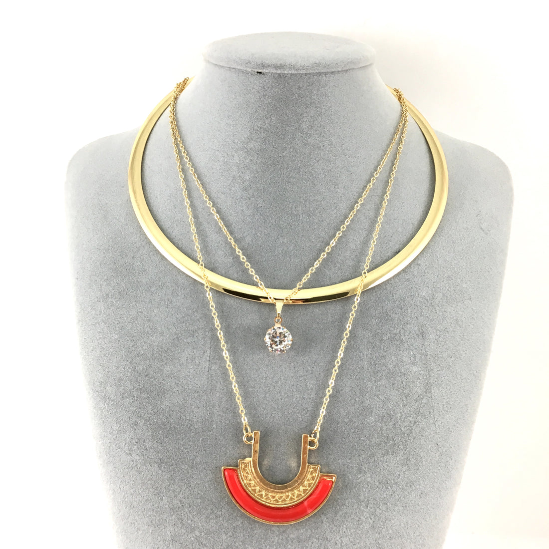 Boho Style Chain Choker Half Moon Pendant Necklace | Bellaire Wholesale