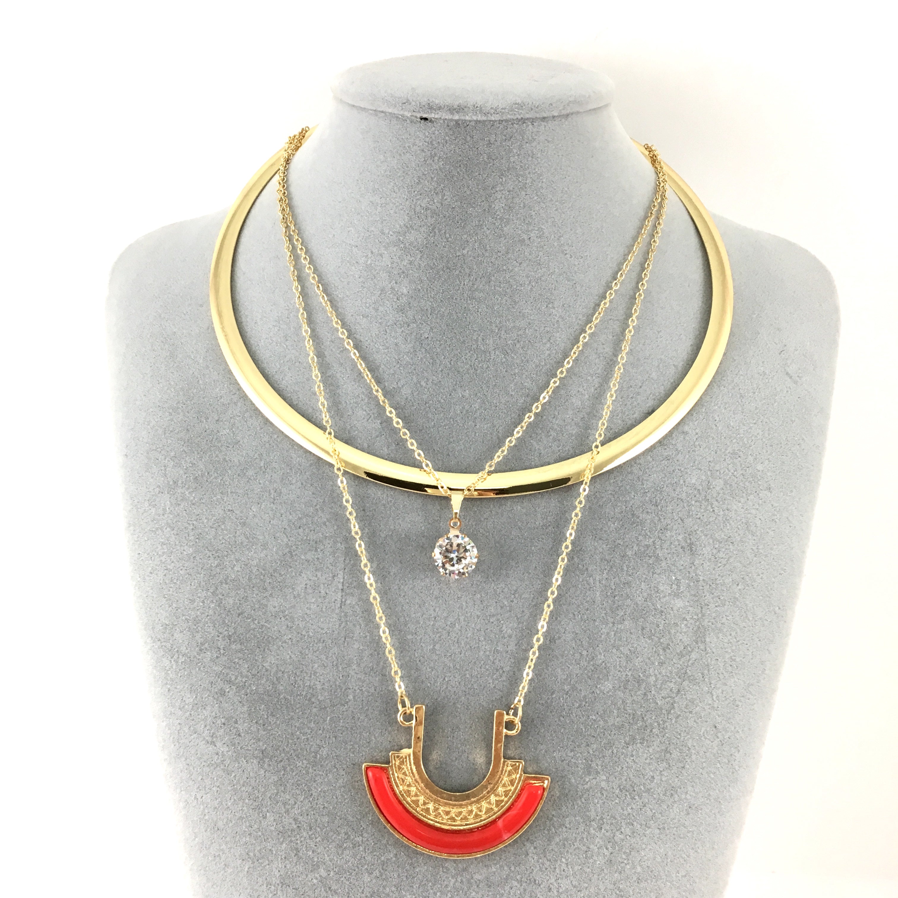 Boho Style Chain Choker Half Moon Pendant Necklace | Bellaire Wholesale