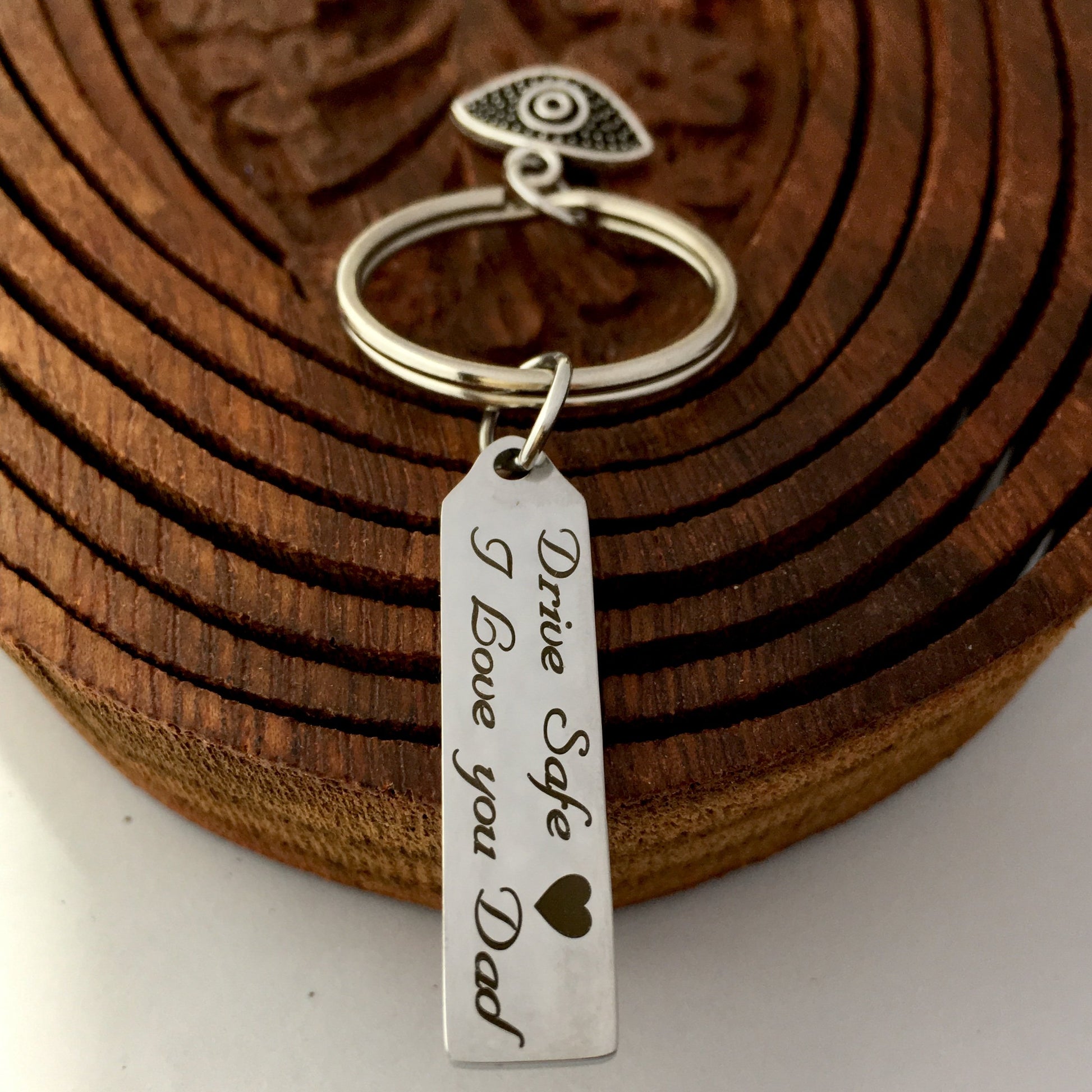 Drive Safe  ™¥ I Love you Dad Custom Keychain | Bellaire Wholesale