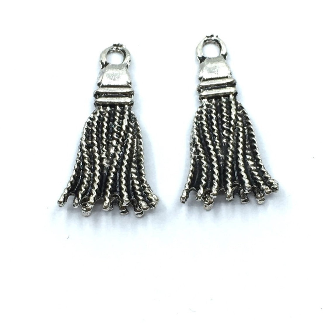 21mm Alloy Antique Rhodium Tassel Charm | Bellaire Wholesale