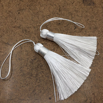 White Silk Tassel for Jewelry Making | Bellaire Wholesale