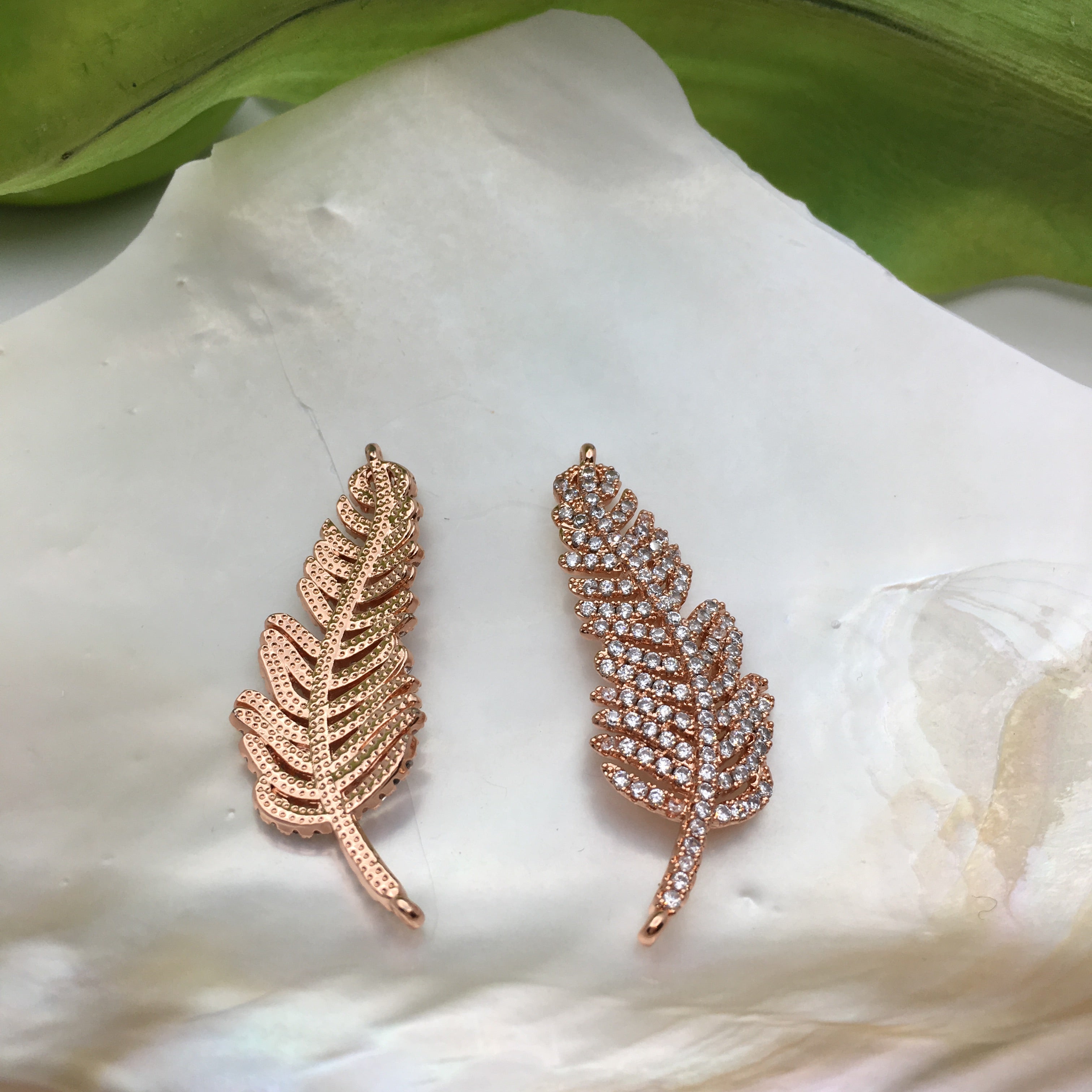 Leaf CZ Pave Connector with clear/gold cubic zirconia | Bellaire Wholesale