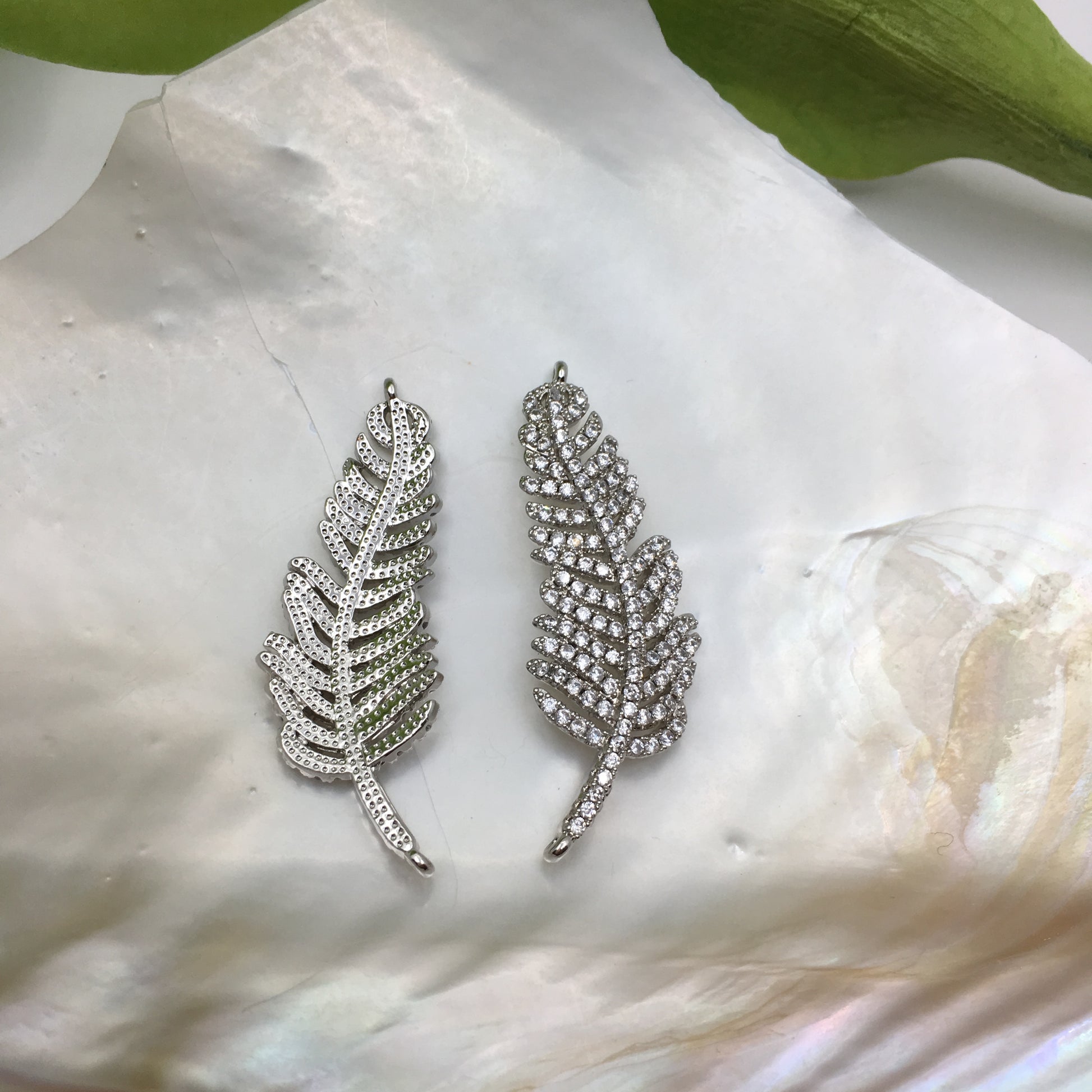 Leaf CZ Pave Connector with clear/gold cubic zirconia | Bellaire Wholesale