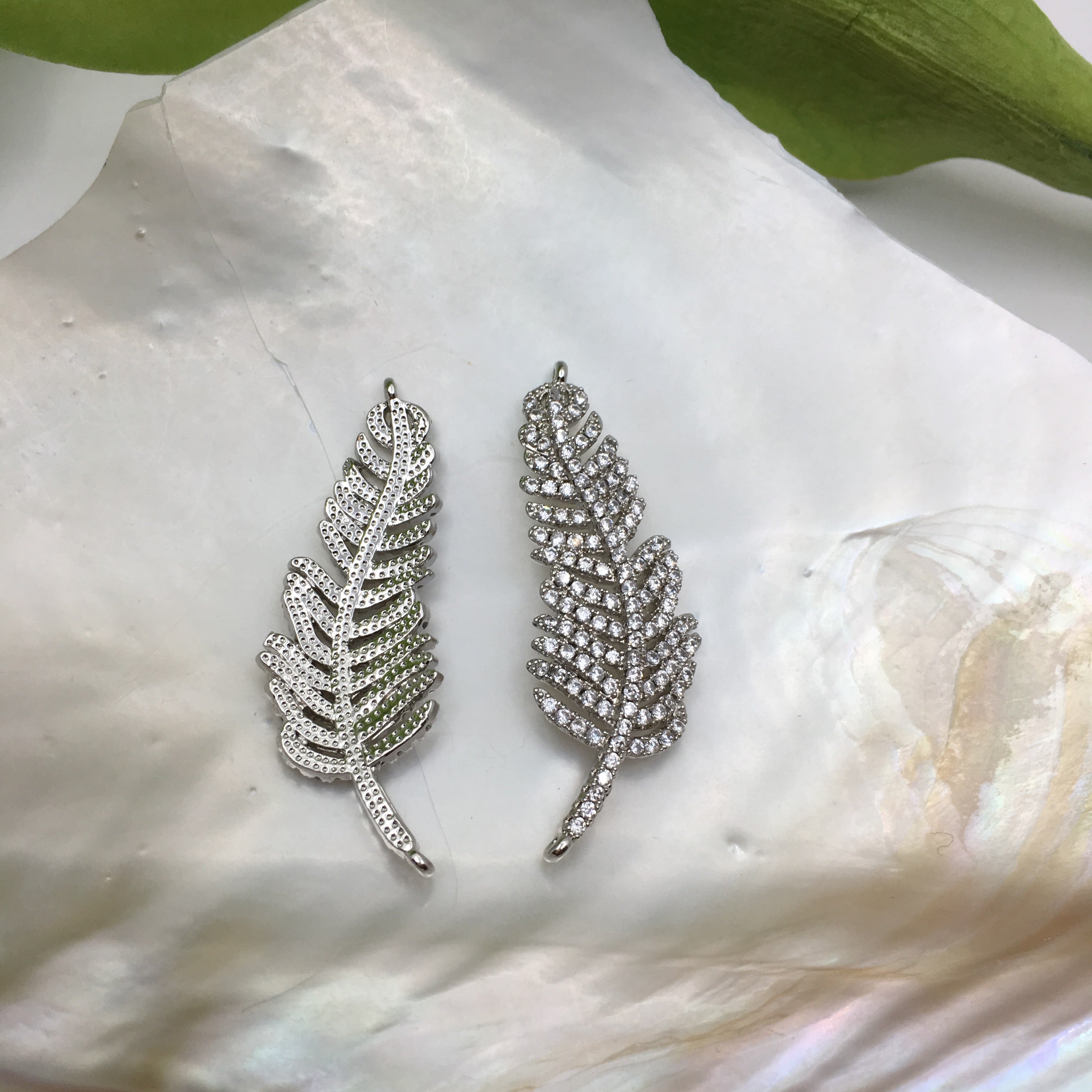 Leaf CZ Pave Connector with clear/gold cubic zirconia | Bellaire Wholesale