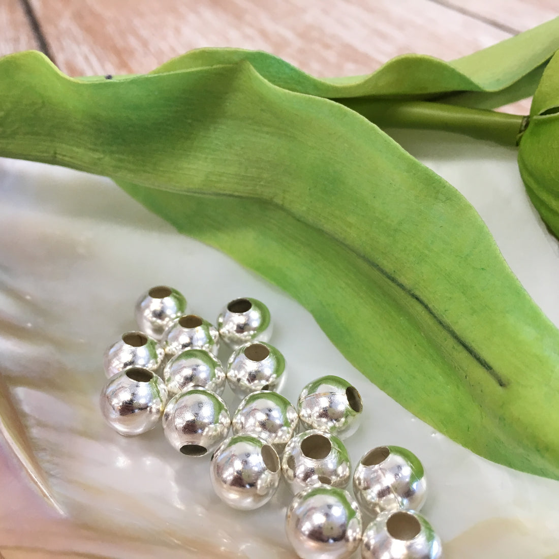 Alloy Silver Plated Beads with seam