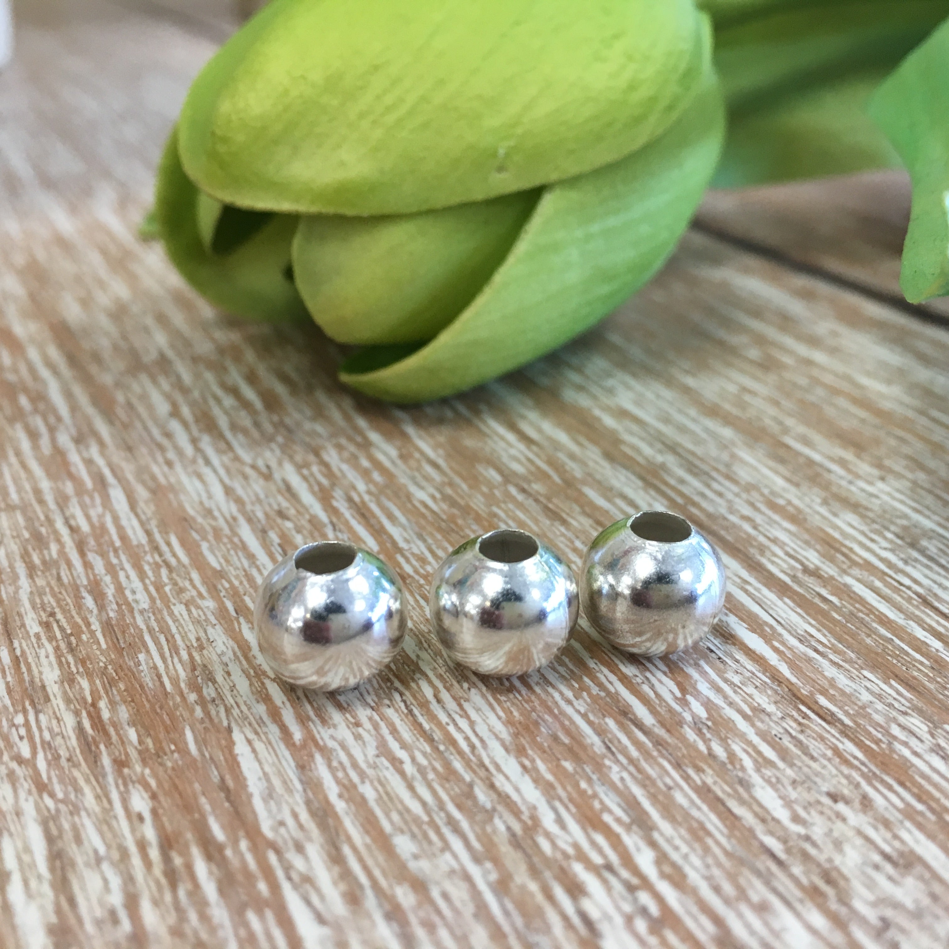 Alloy Silver Plated Beads with seam