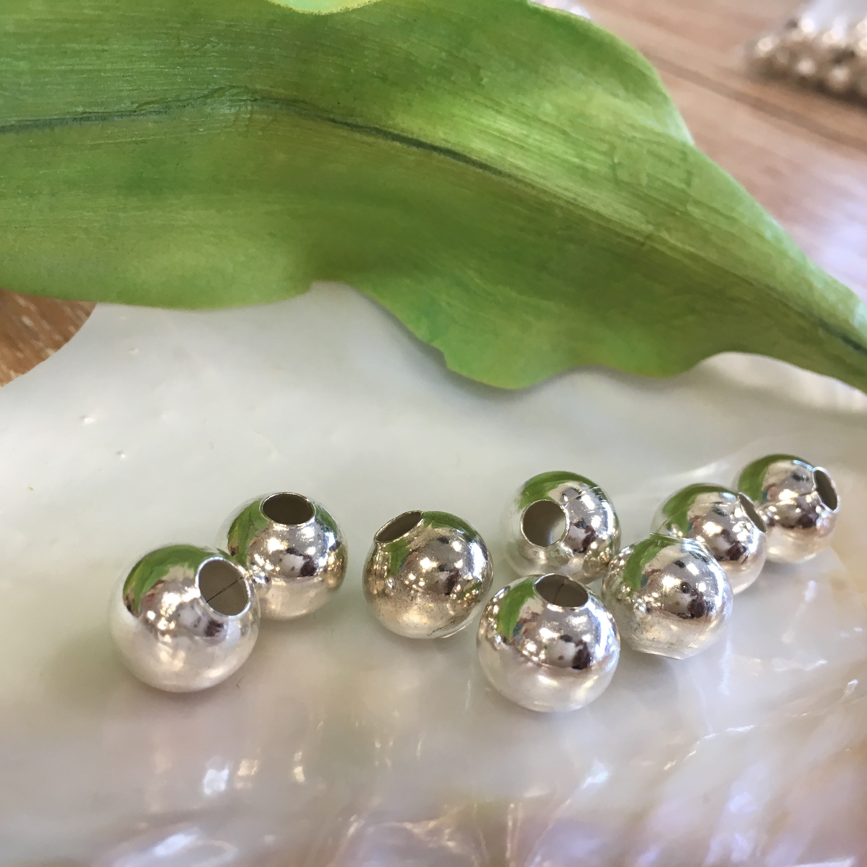 Alloy Silver Plated Beads with seam