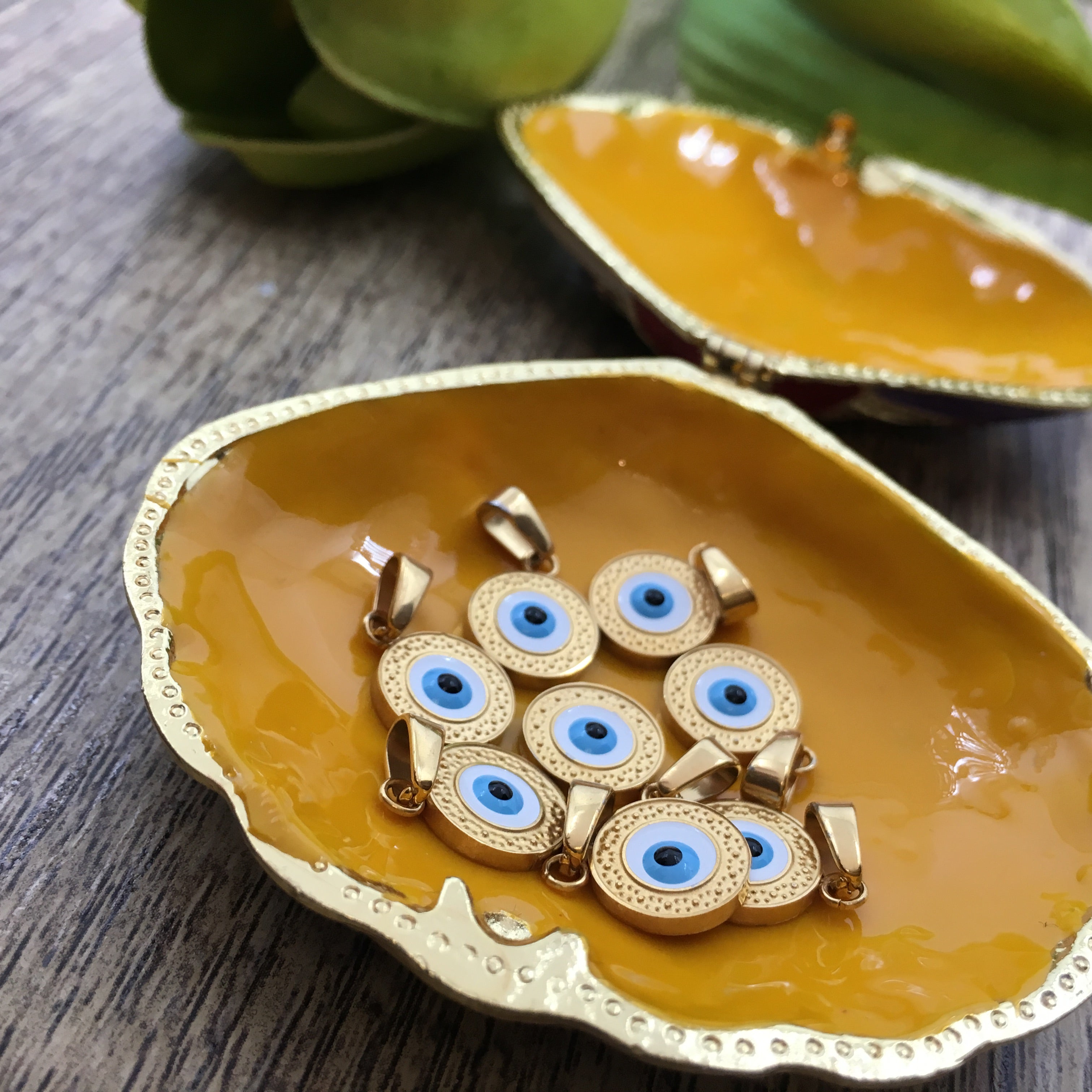 Round Blue Evil Eye Charm | Bellaire Wholesale