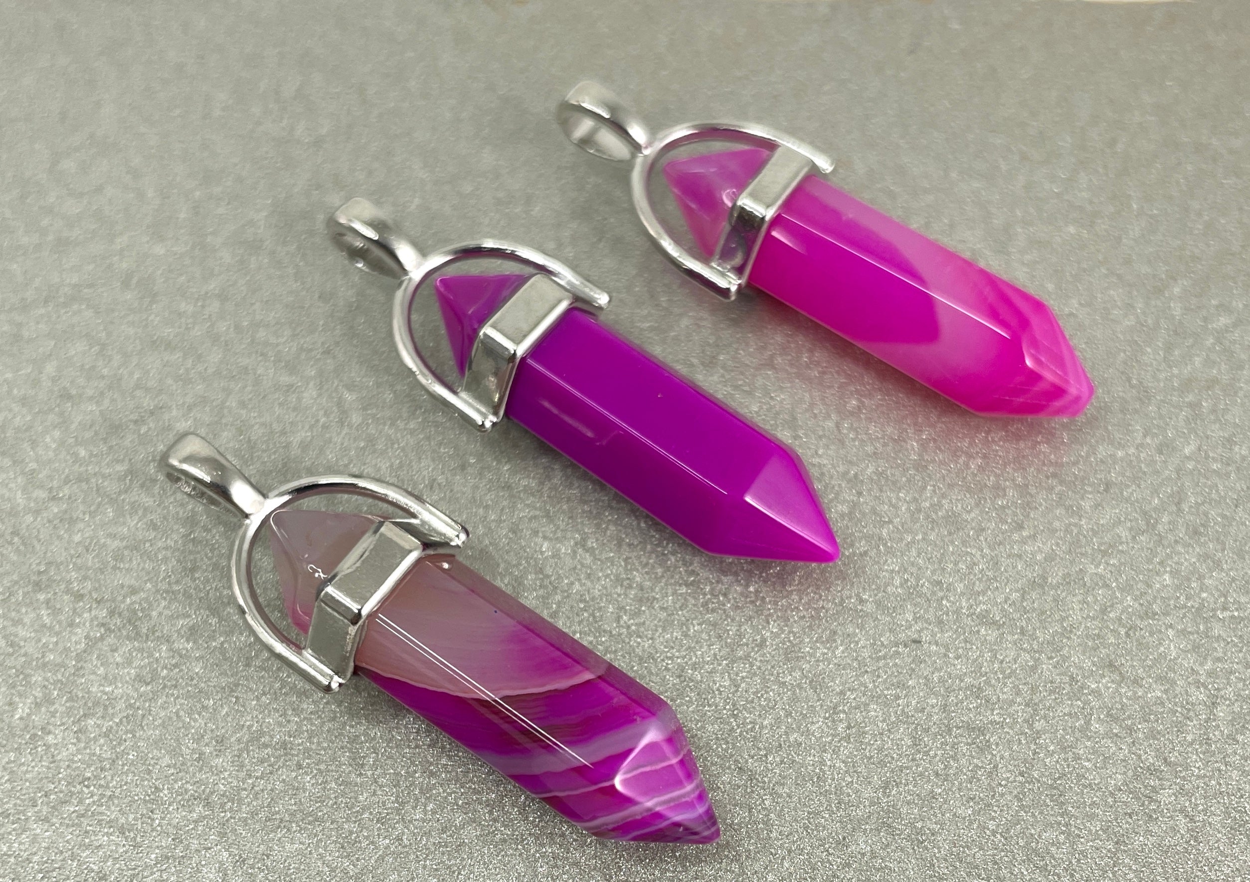 Natural Stone Bullet Pendants | Bellaire Wholesale