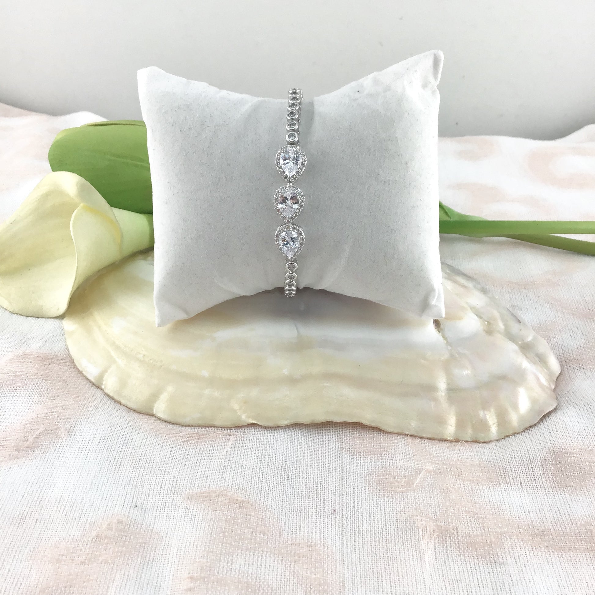 Cubic Zirconia Teardrop Bridal Bracelet | Bellaire Wholeslae