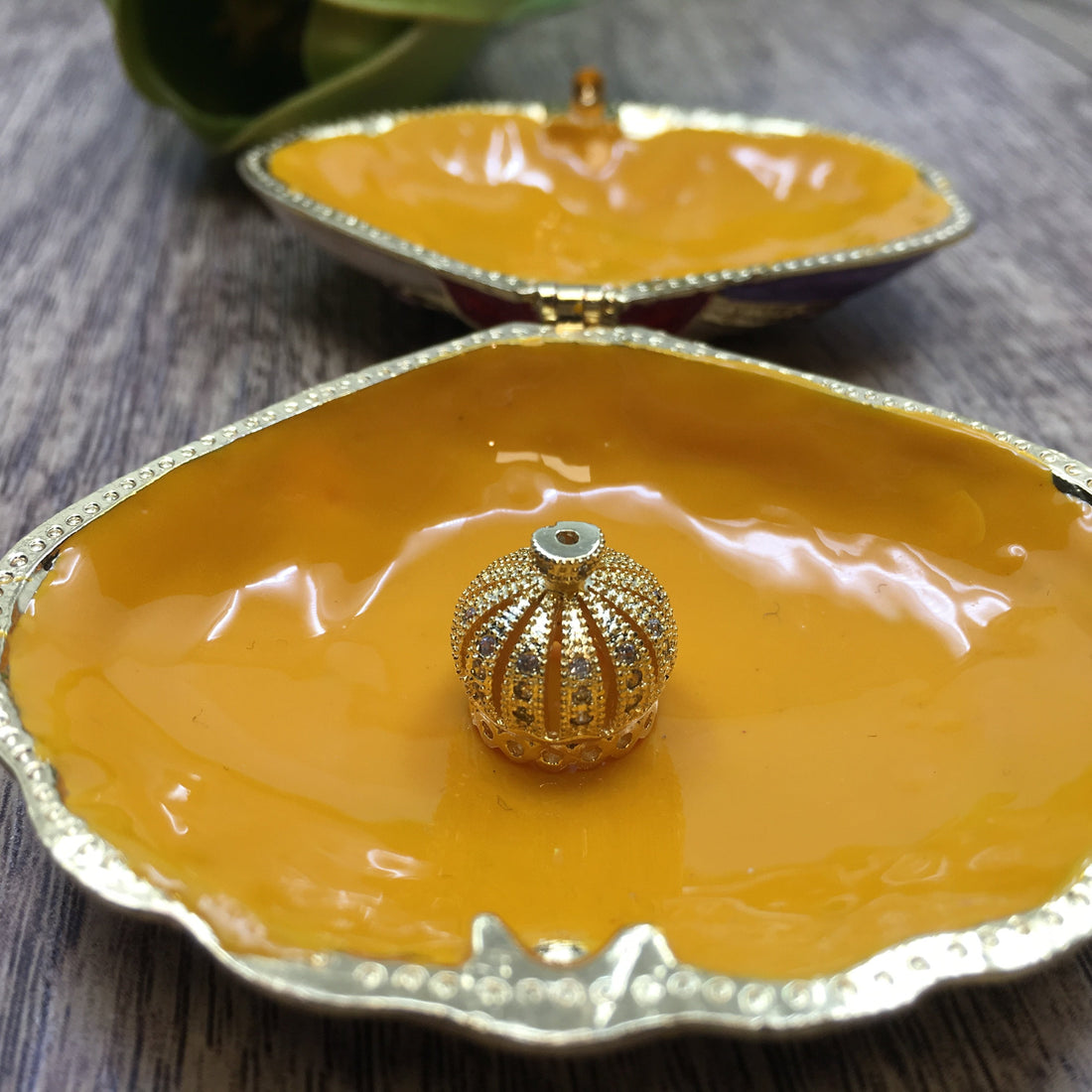 Brass Pave Cap Tassel Findings Gold. | Bellaire Wholesale