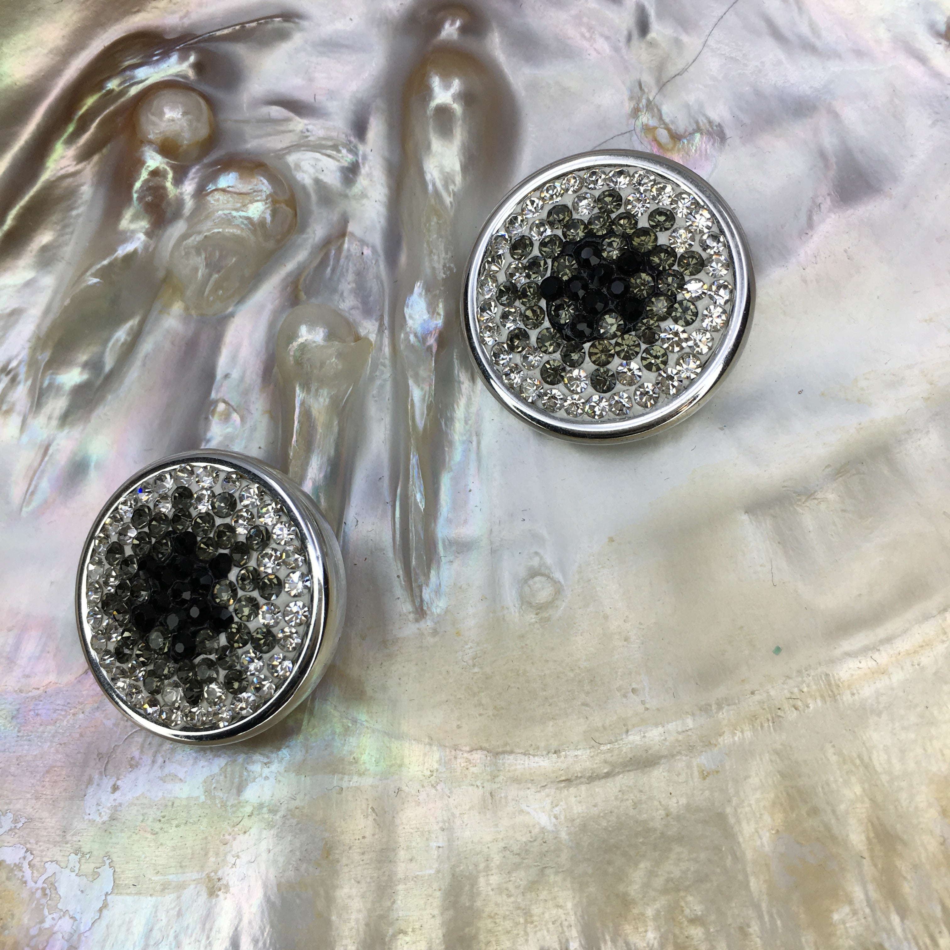 Shambhala Clear Black disco heart bead | Bellaire Wholesale