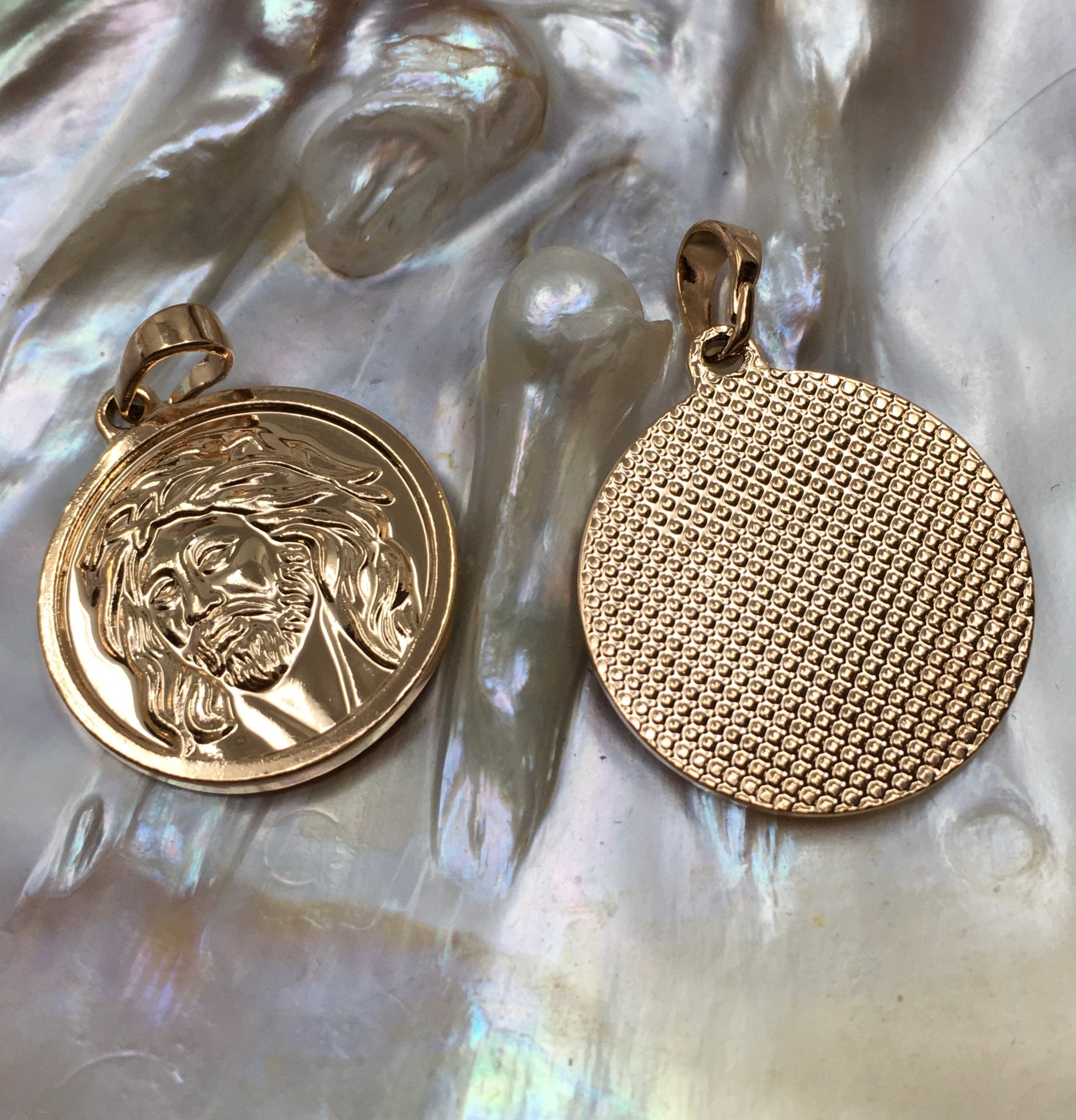 Gold Brass Jesus Round Charm | Bellaire Wholesale