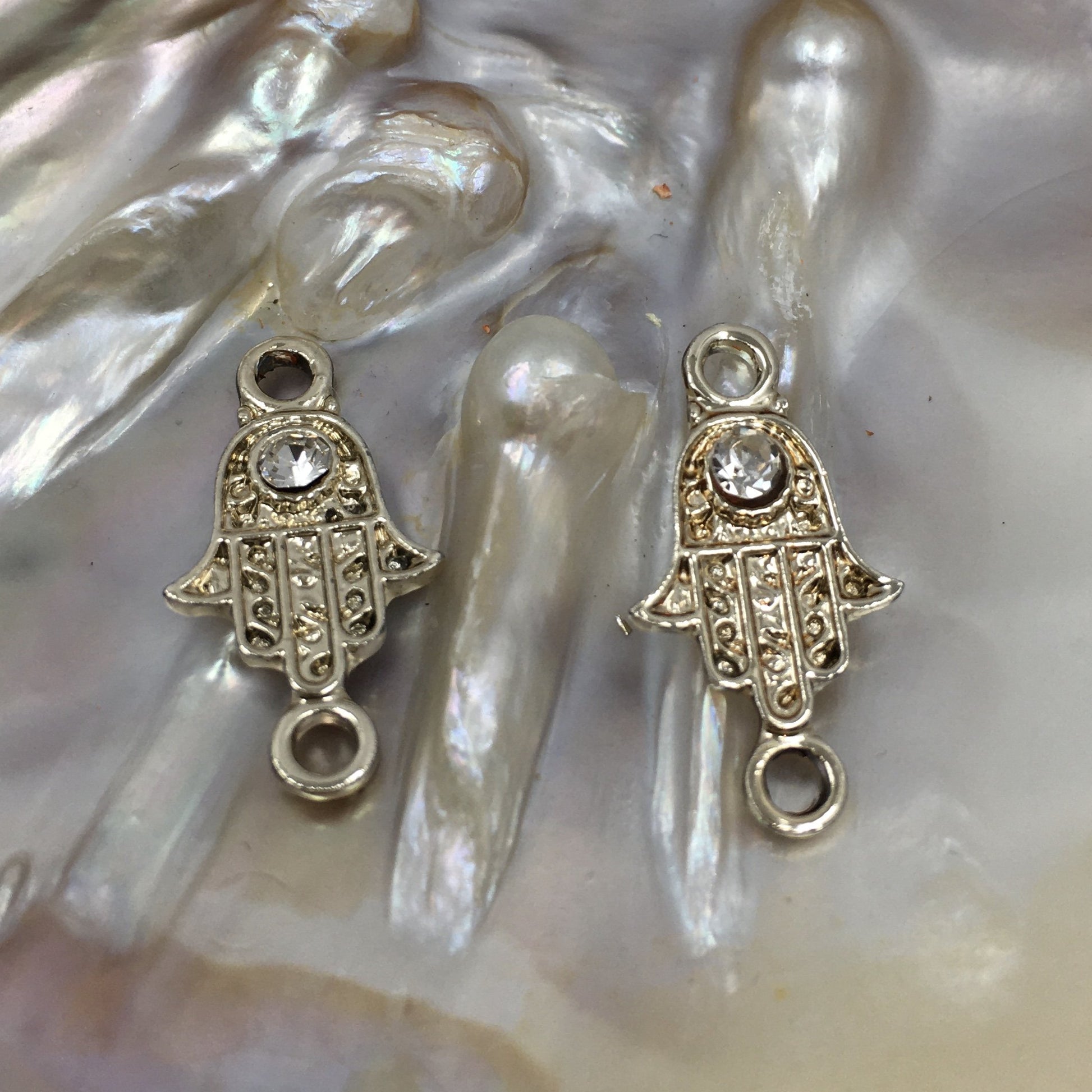 Alloy Connector, Gold Hamsa Connector | Bellaire Wholesale