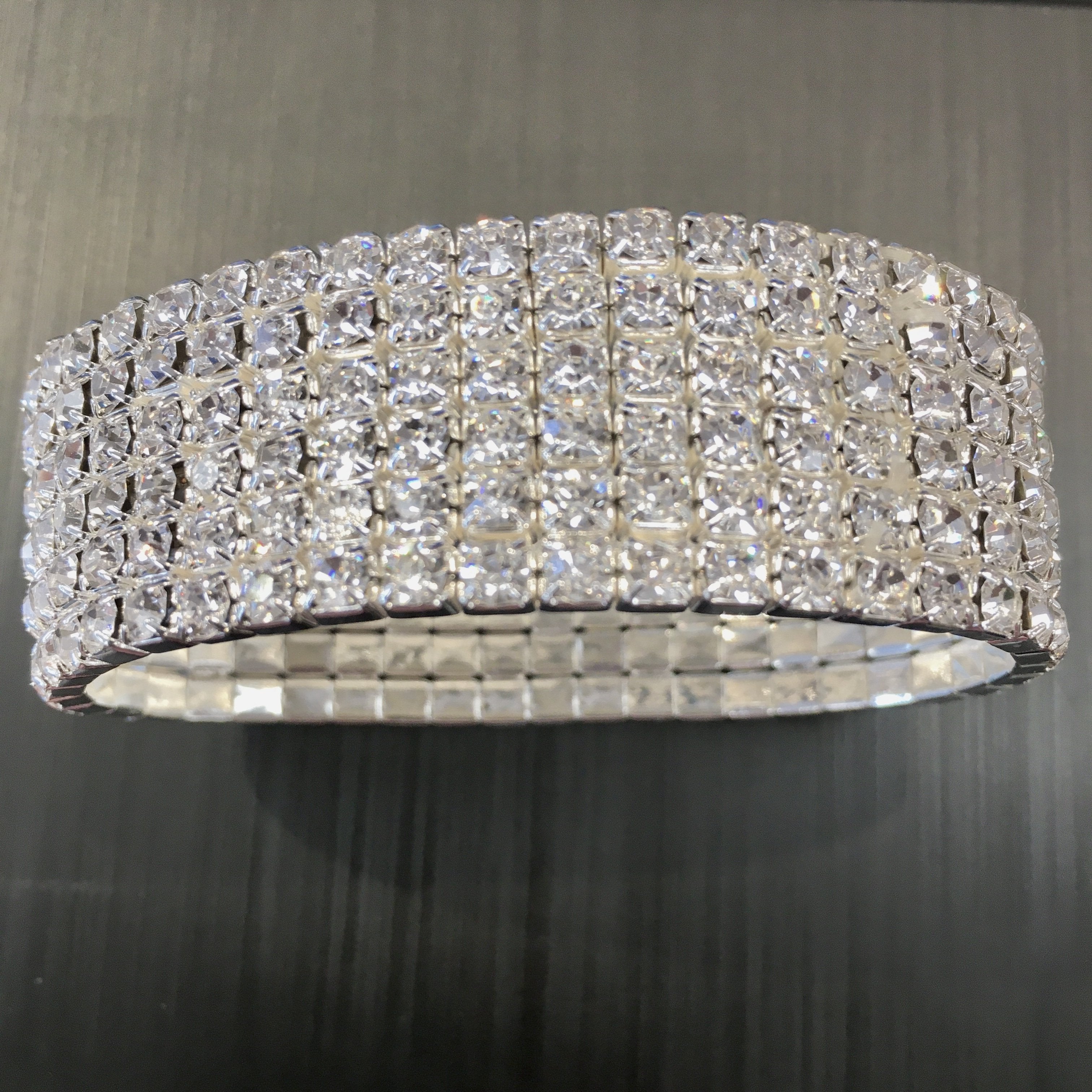 Crystal Rhinestone stretchable bracelet | Bellaire Wholesale