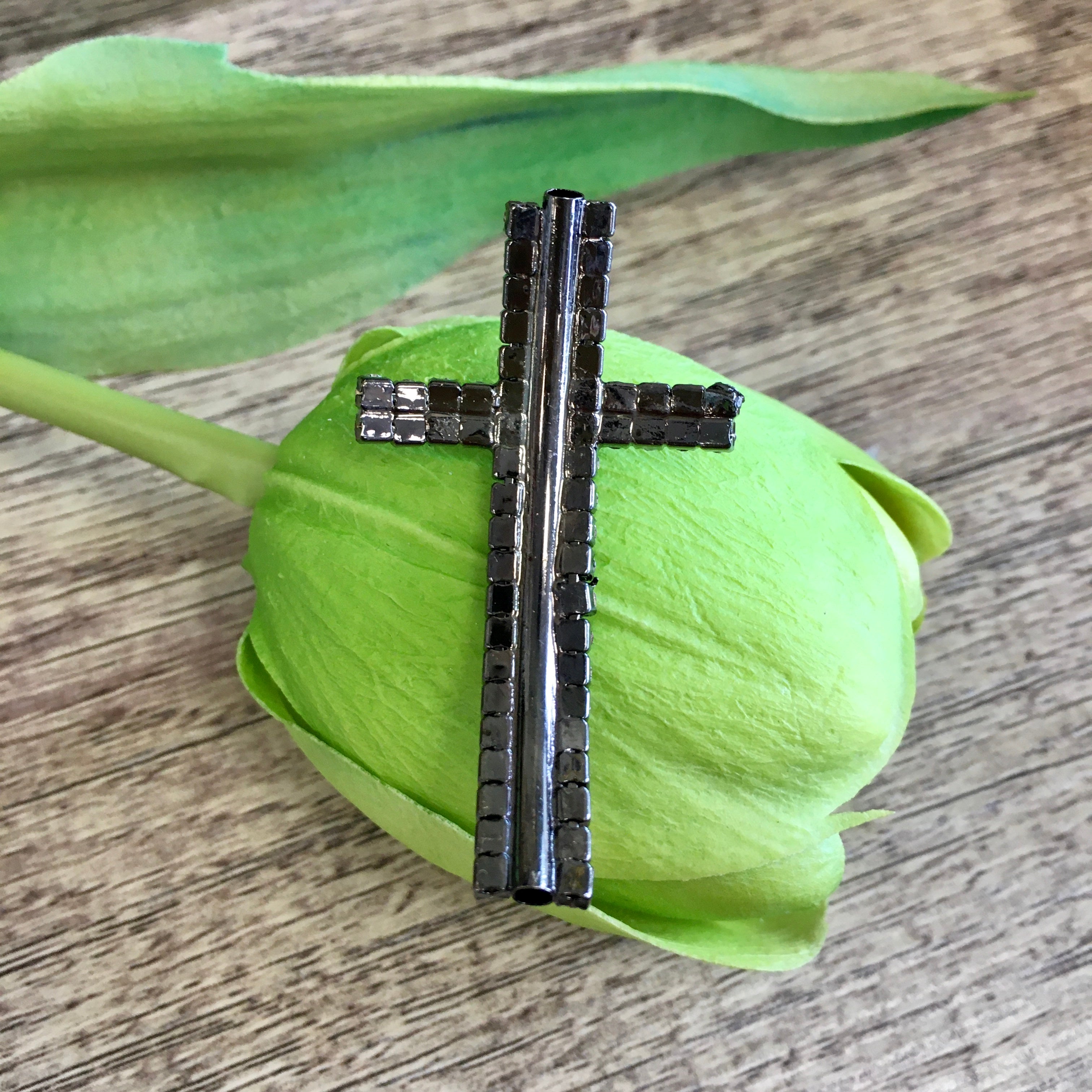 Alloy Connector, Gunmetal Cross Bead | Bellaire Wholesale