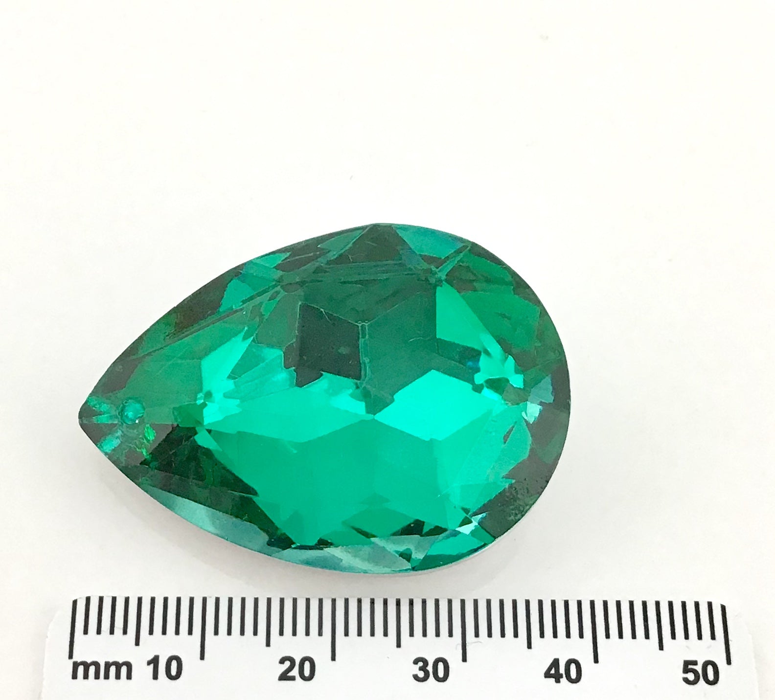 Glass Teardrop Pendant, Emerald Green | Bellaire Wholesale