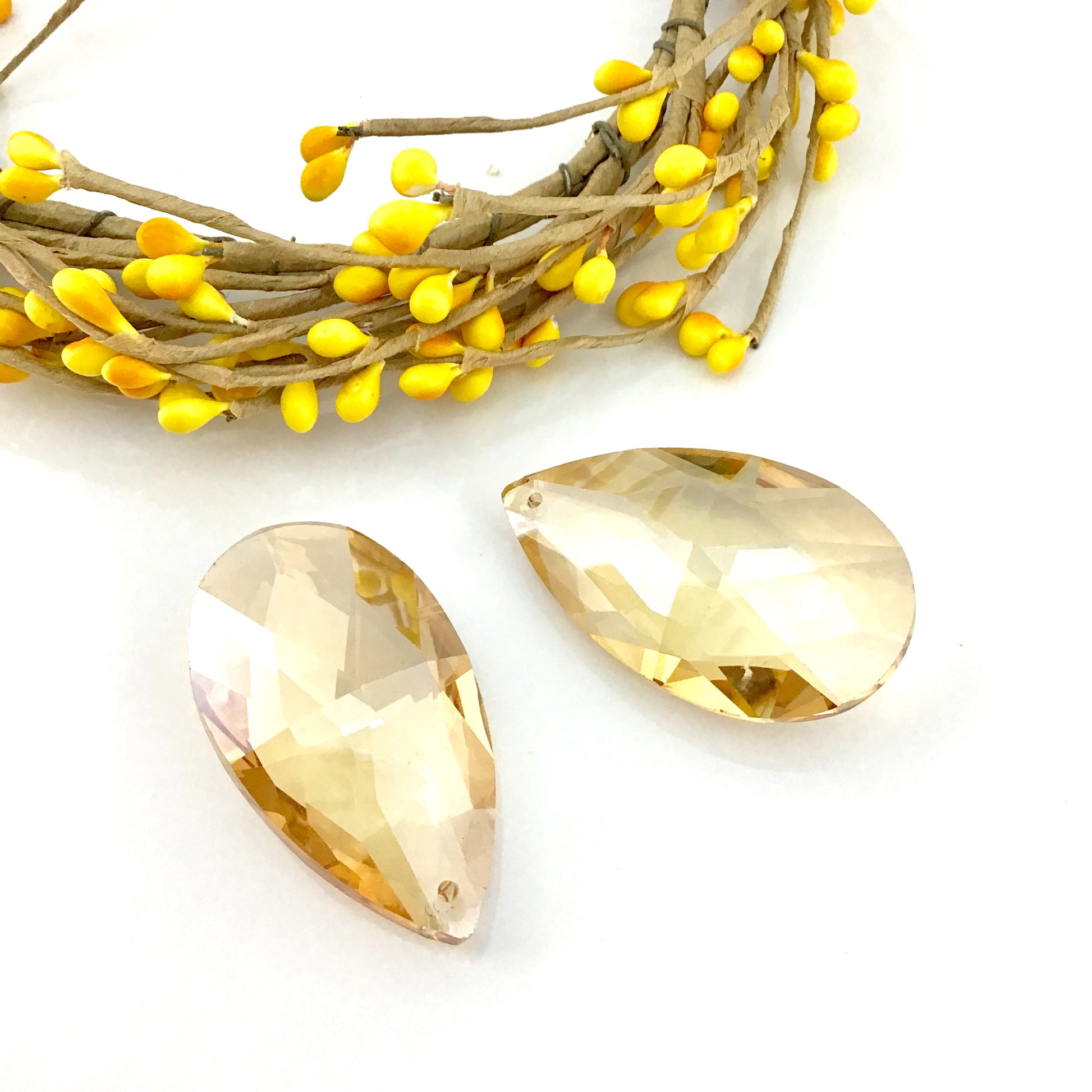 Glass Teardrop Pendant, Golden Shadow | Bellaire Wholesale