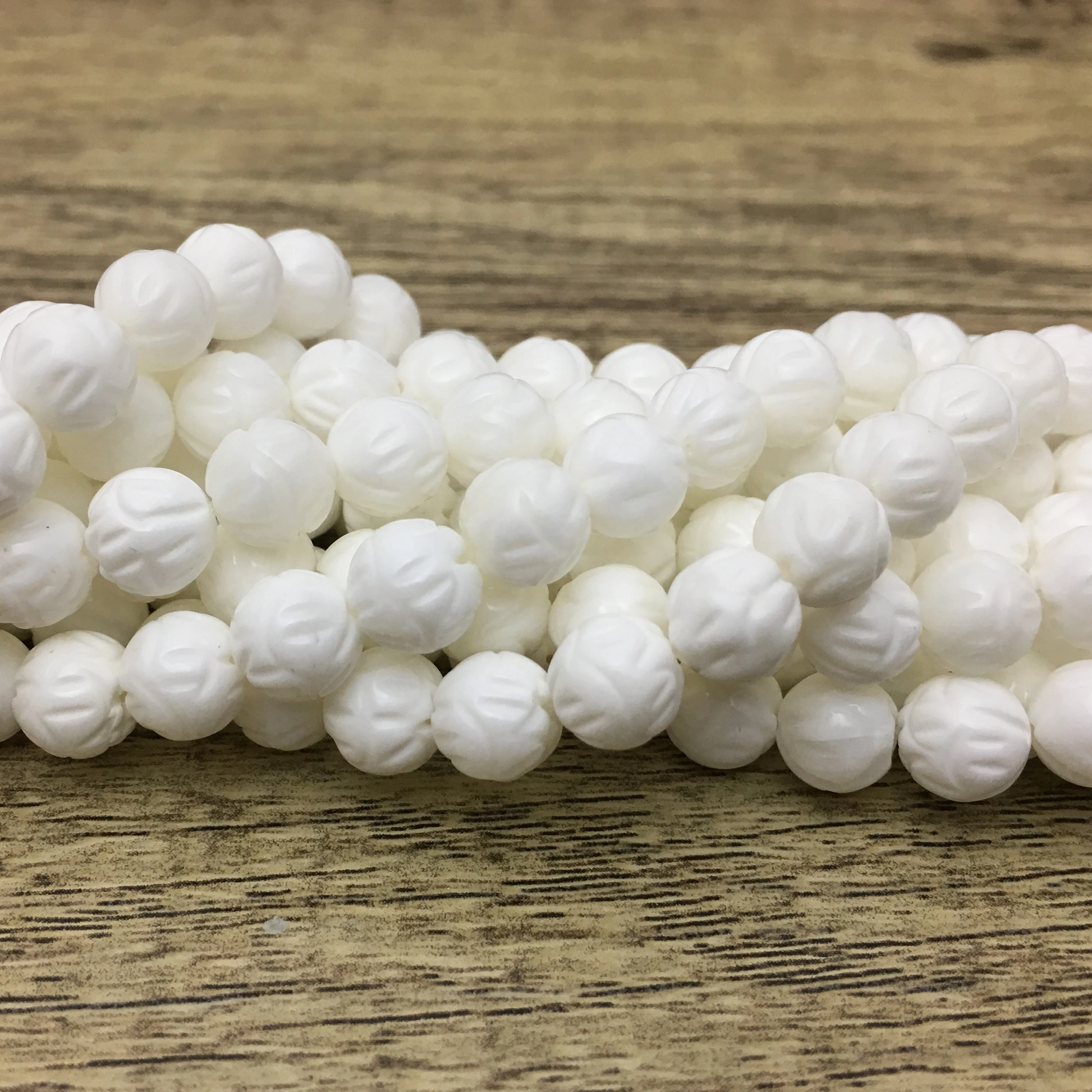 8mm White Carved Lotus Flower Tridacna Beads | Bellaire Wholesale