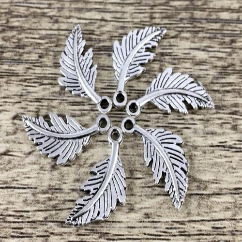 Alloy Silver Charm, 19mm Leaf Charm | Bellaire Wholesale