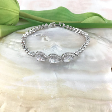 Cubic Zirconia Teardrop Bridal Bracelet | Bellaire Wholesale