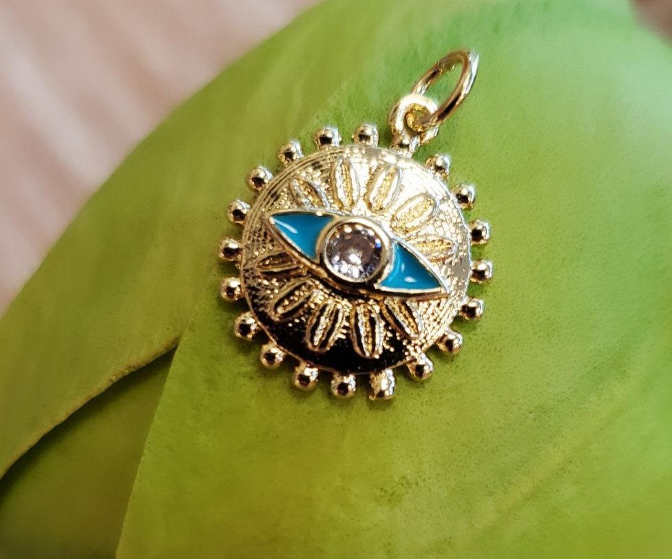 18k gold plated Malocchio Pendant | Bellaire Wholesale