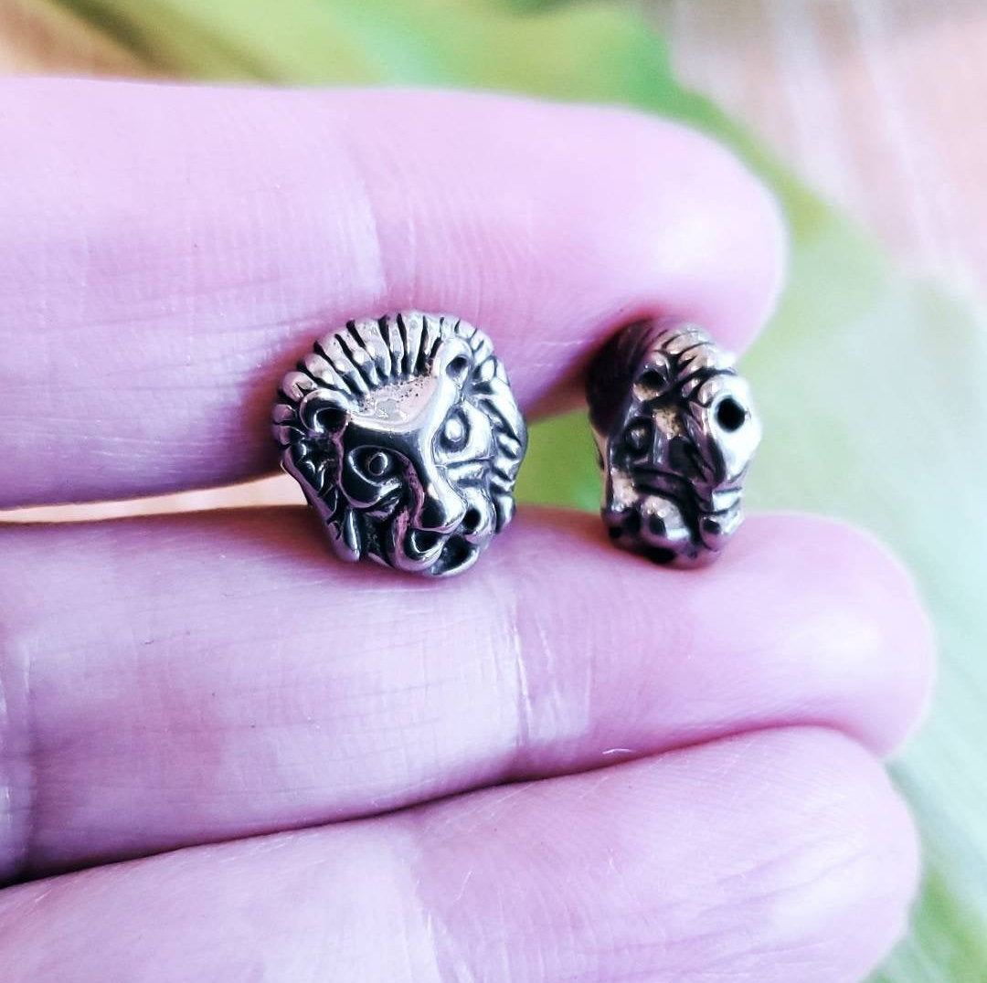 Steel Lion Head Spacer Bead