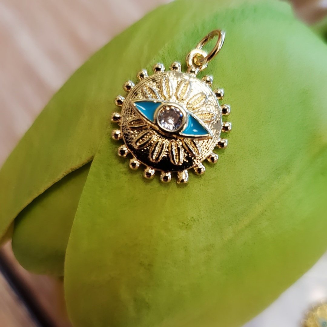 18k gold plated Malocchio Pendant | Bellaire Wholesale