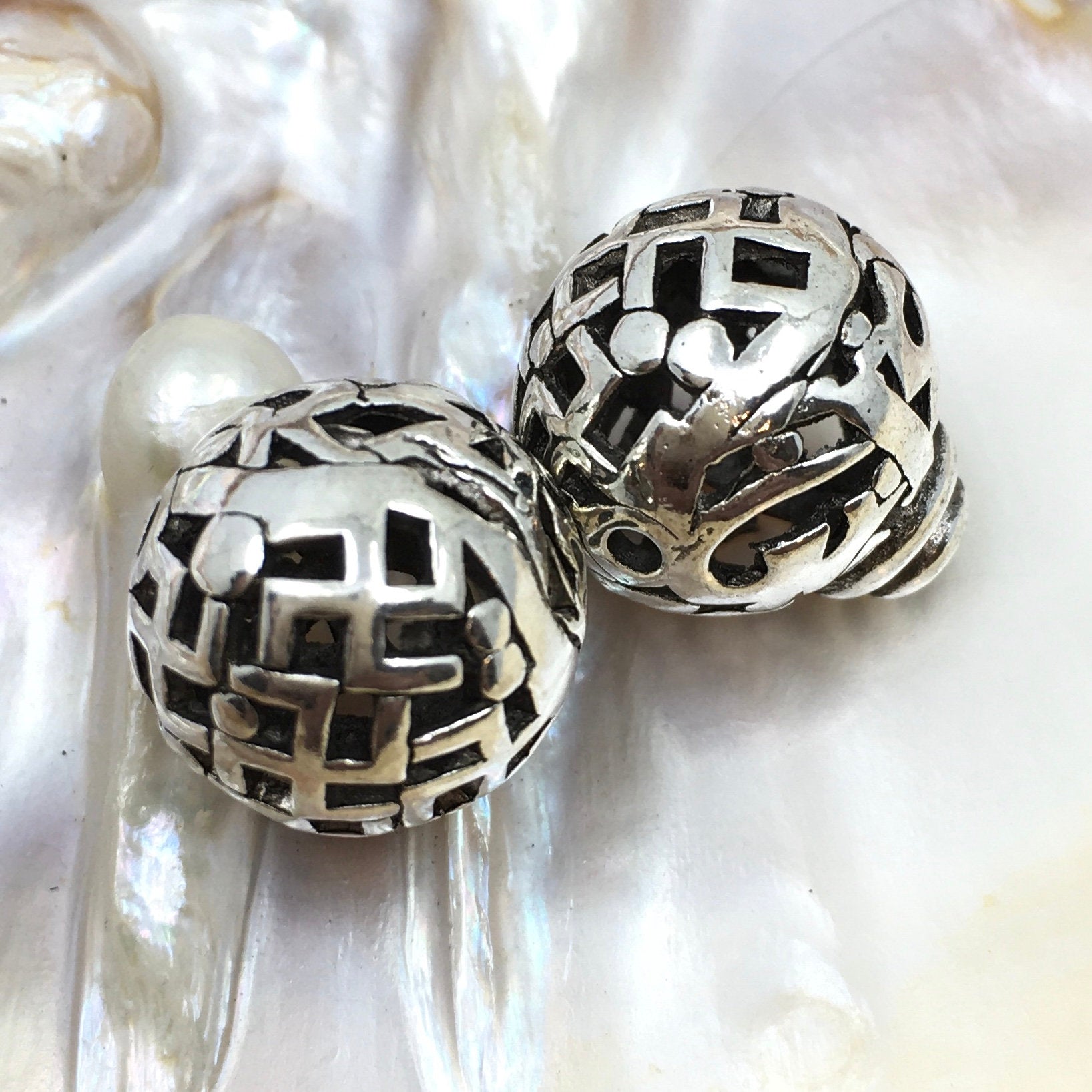 Alloy Silver Guru Bead, 16mm Guru Bead  | Bellaire Wholesale