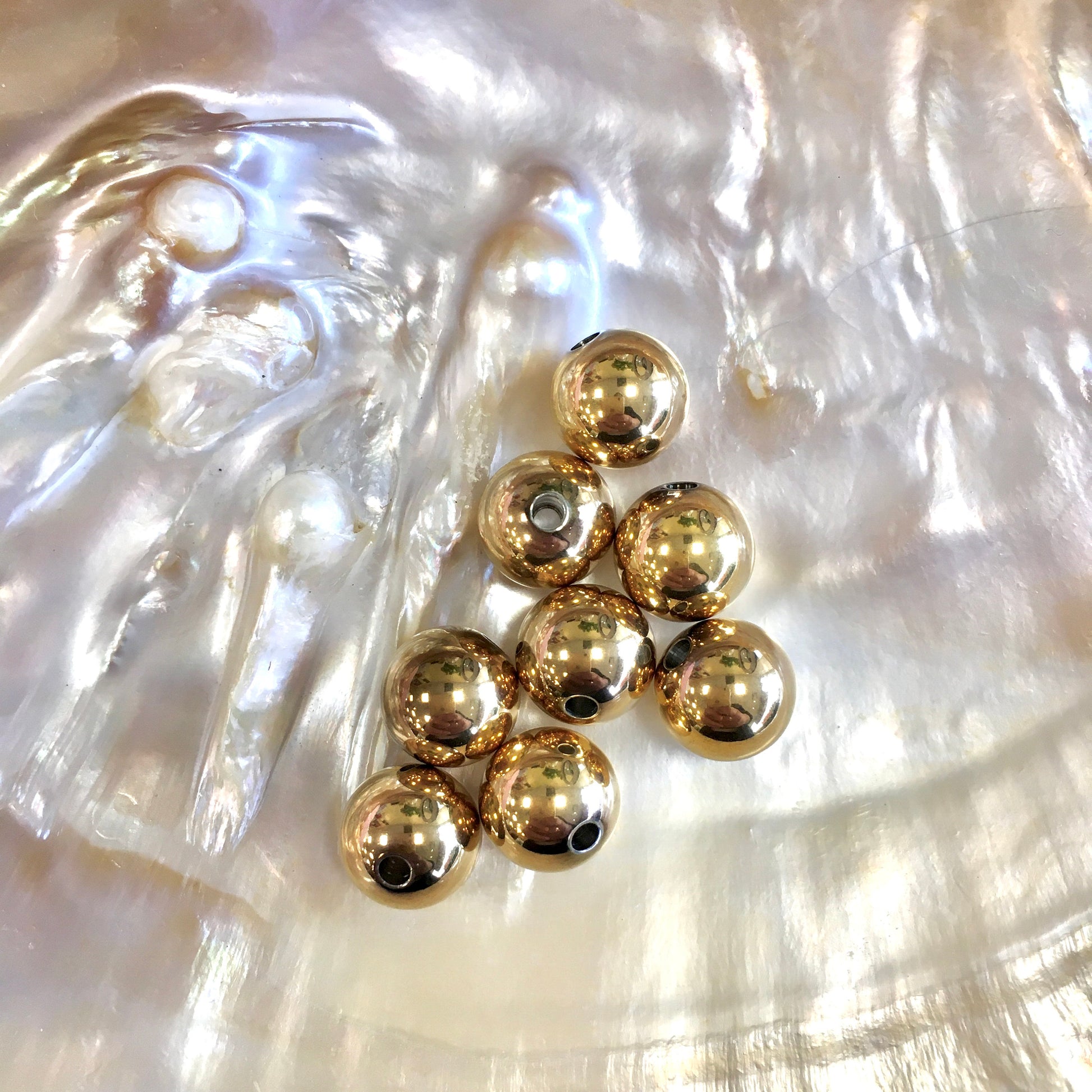 Stainless Steel Gold Round Beads | Bellaire Wholesale