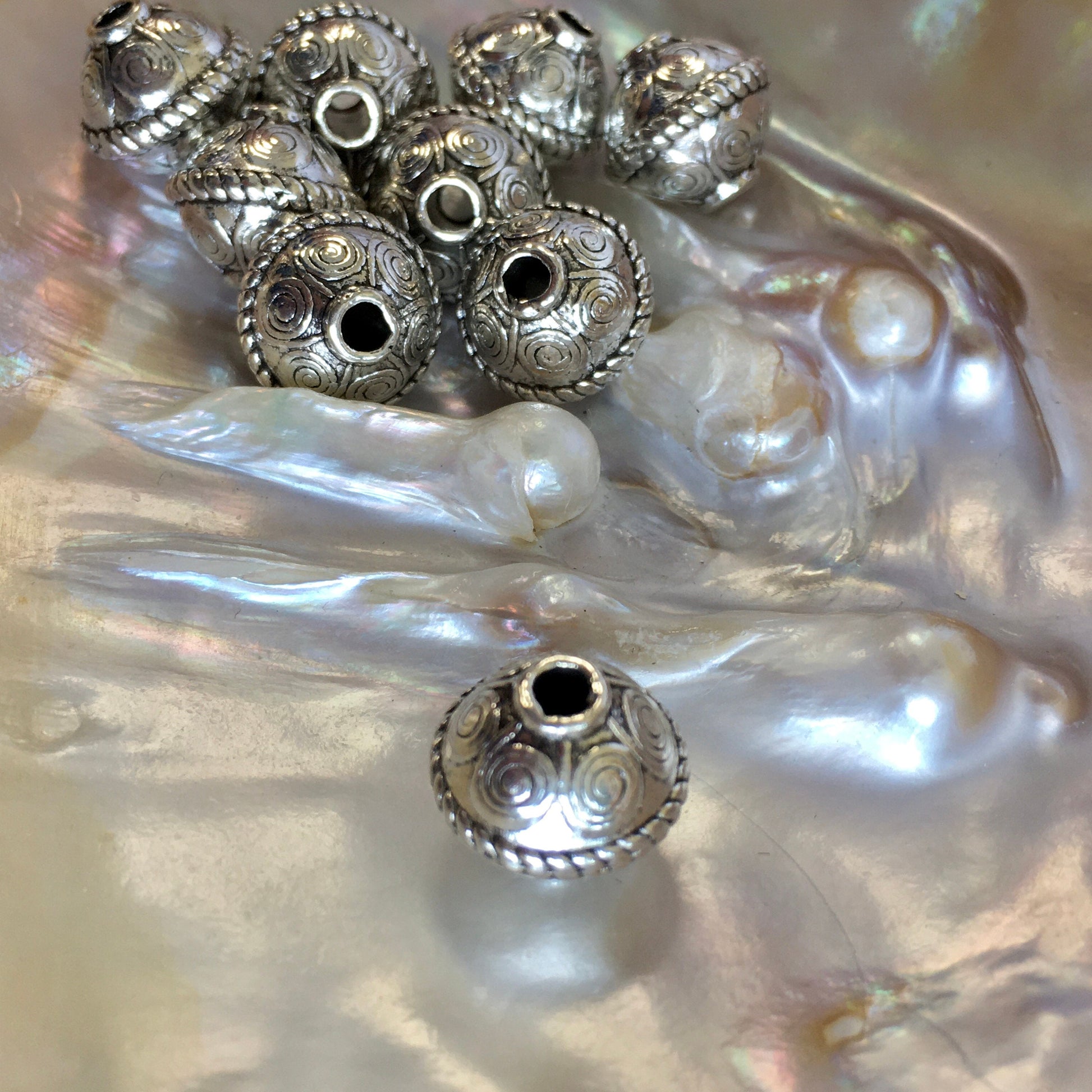 20pc UFO Shaped Alloy Spacer Beads | Bellaire Wholesale