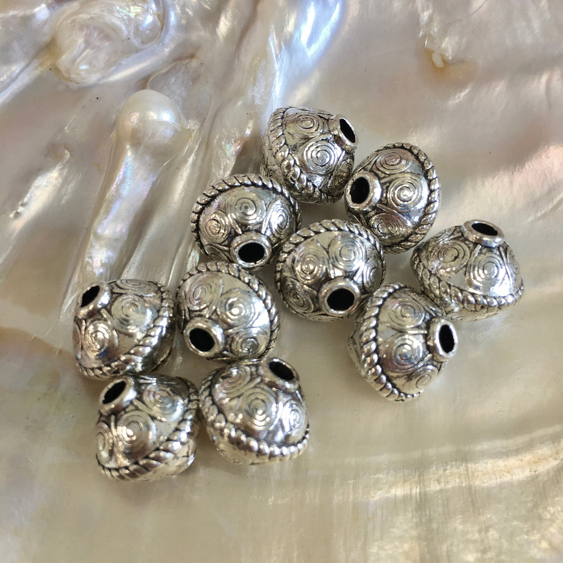 20pc UFO Shaped Alloy Spacer Beads | Bellaire Wholesale