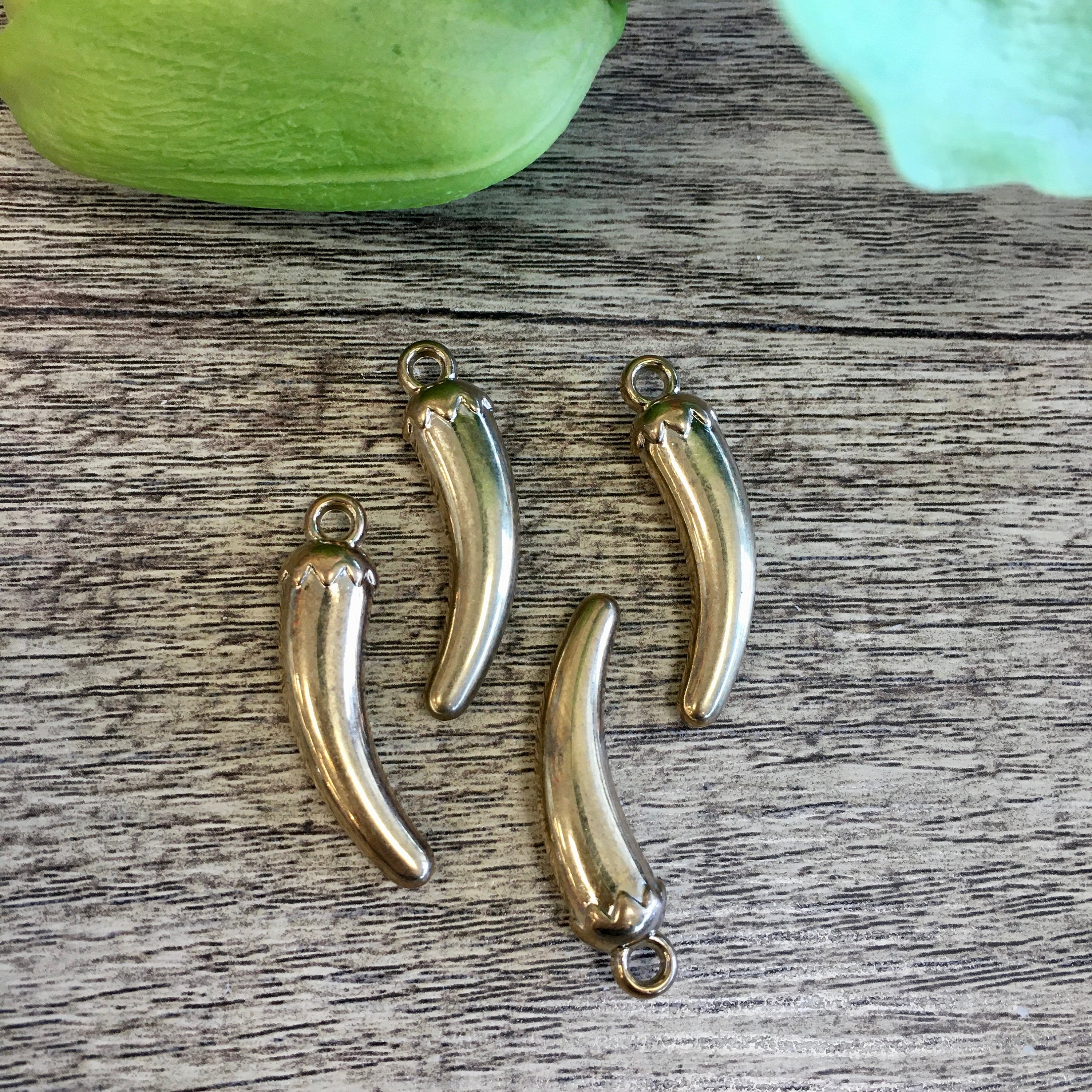 Italian Horn Charm Pendant | Bellaire Wholesale