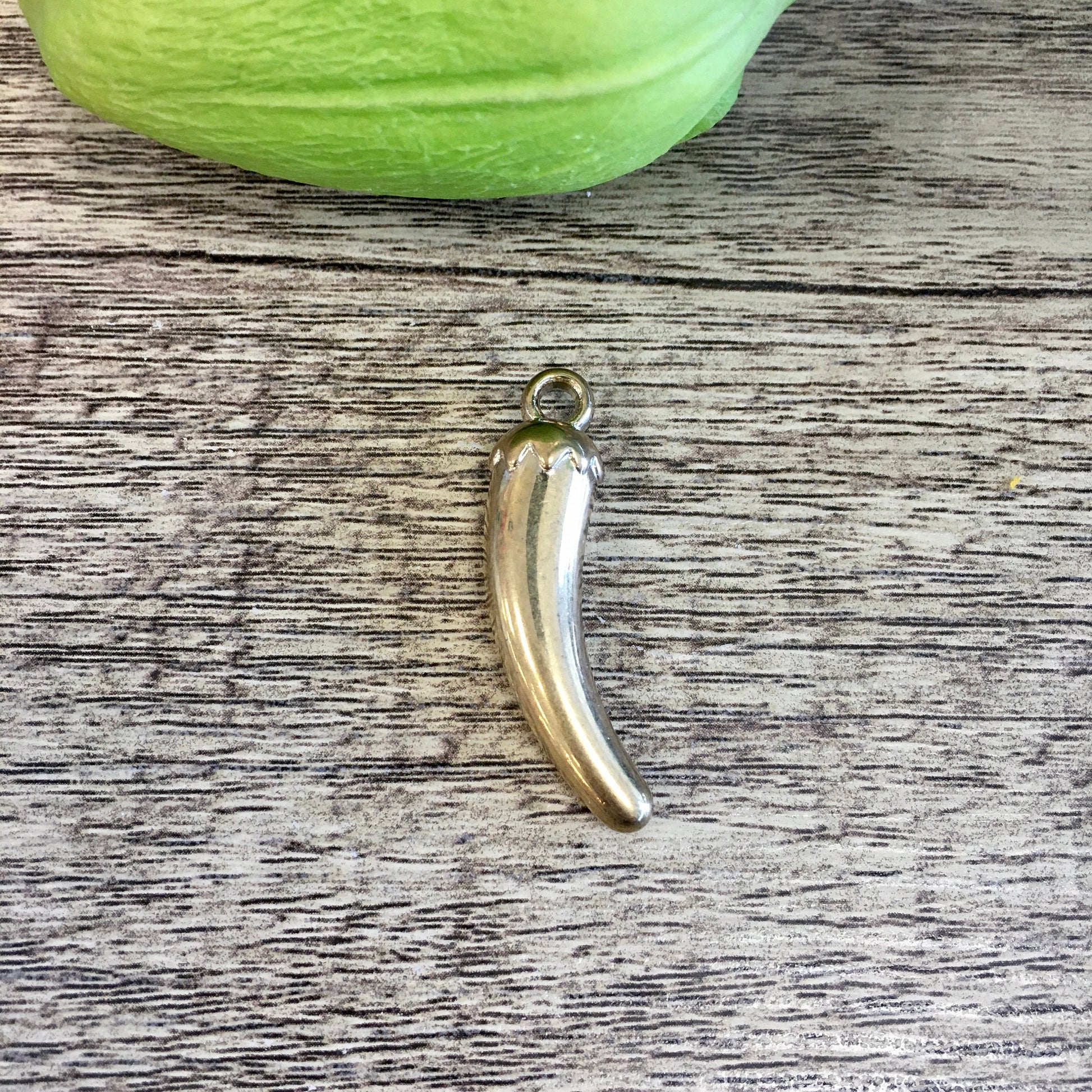 Italian Horn Charm Pendant | Bellaire Wholesale