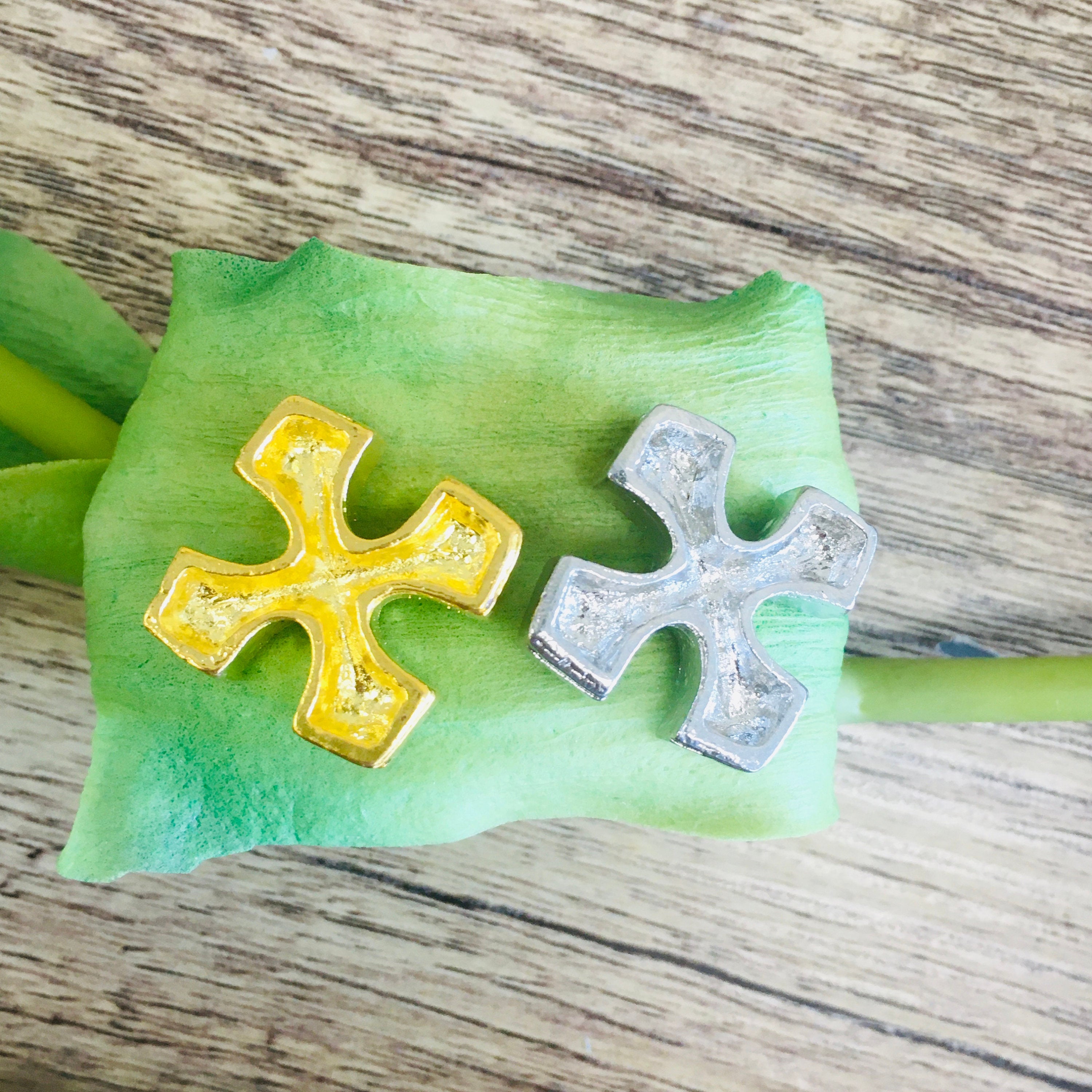 Rhodium/ Gold Alloy Cross Bead | Bellaire Wholesale