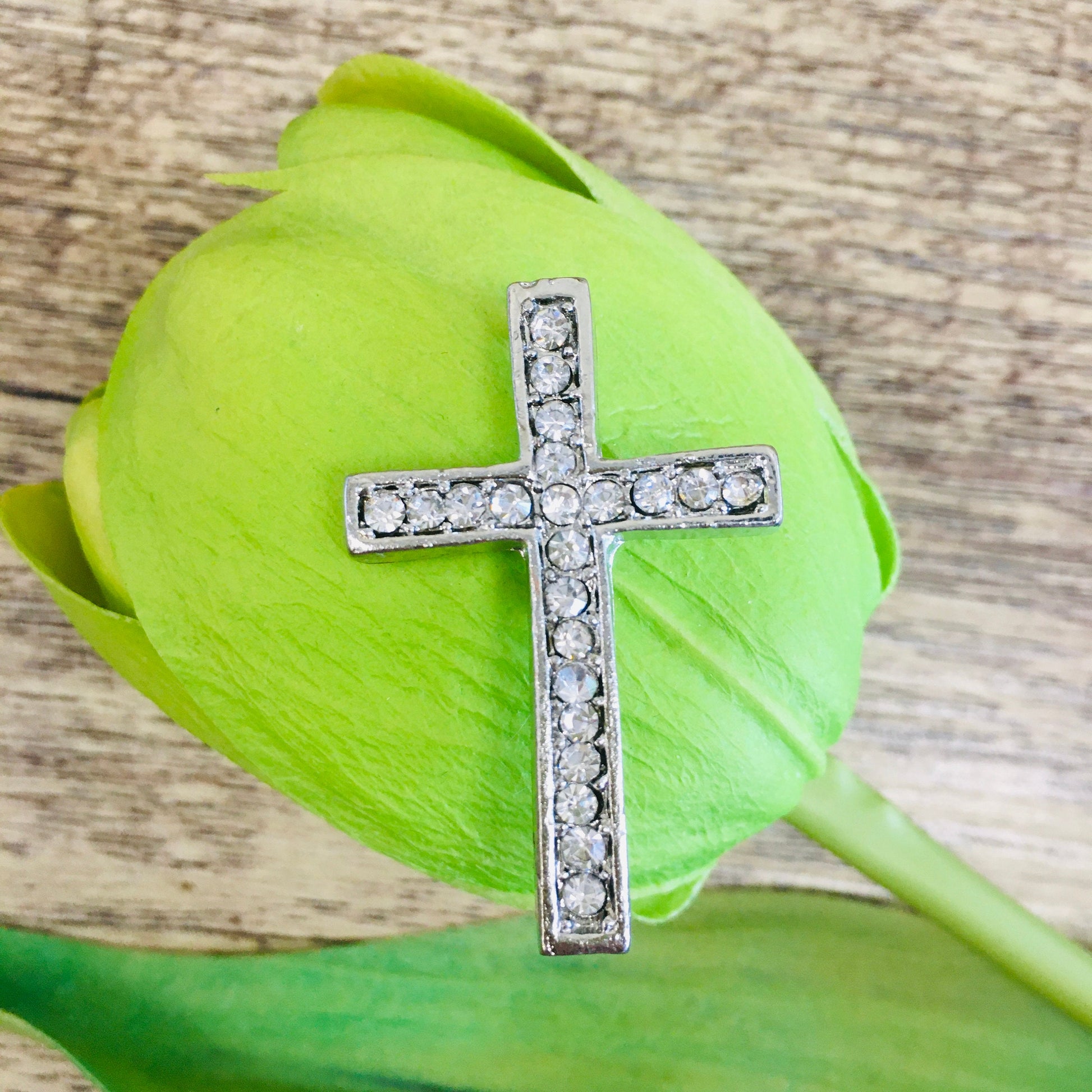 Rhodium/ Gunmetal Cross Bead | Bellaire Wholesale