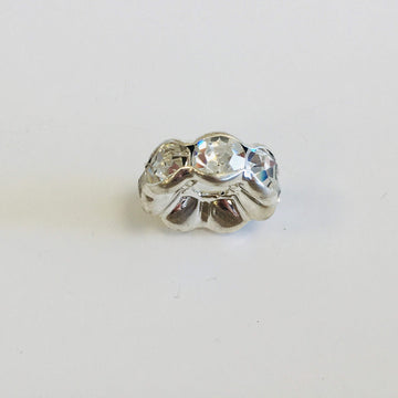 Curved Daisy Spacer Beads | Bellaire Wholesale