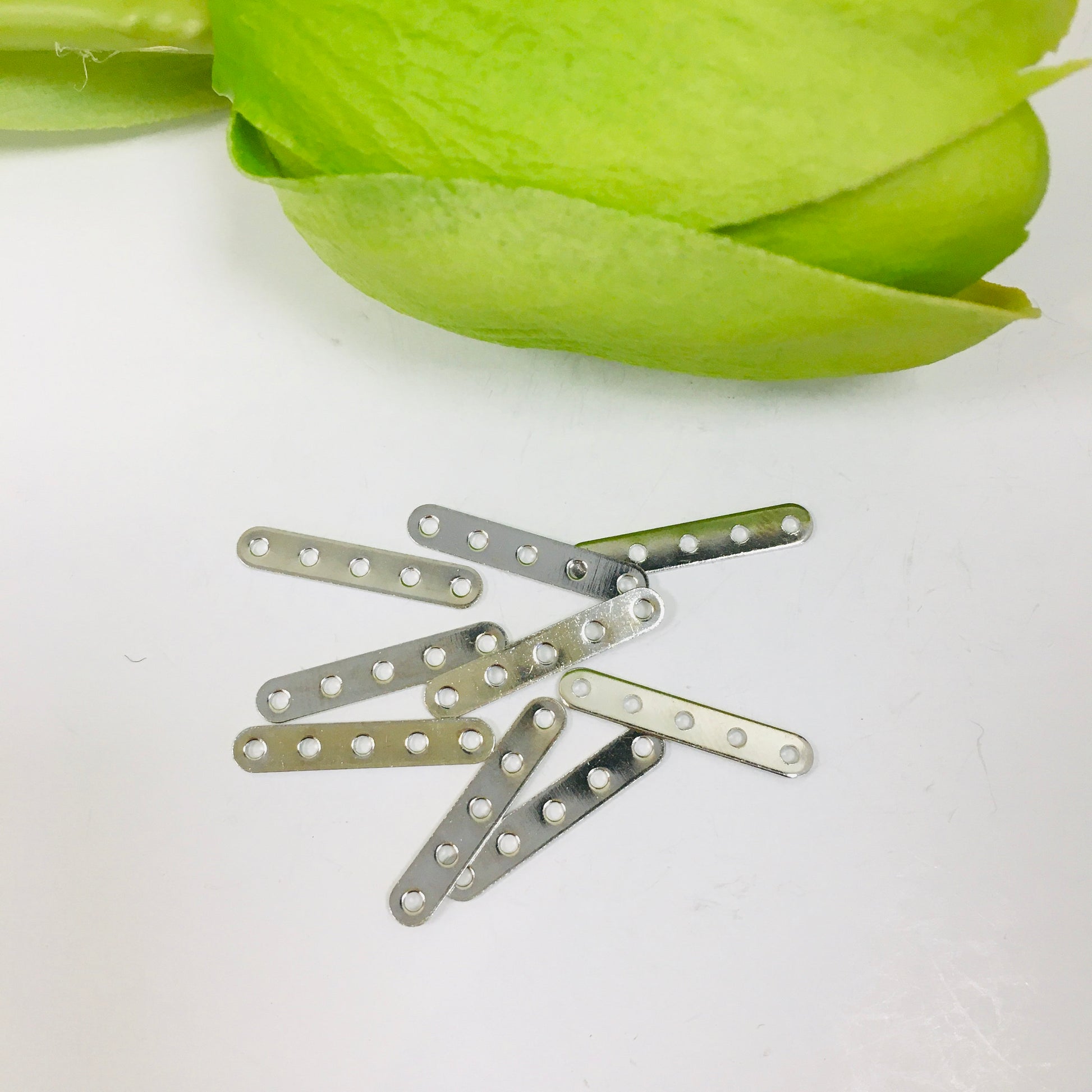 Gold/Silver/Rhodium Necklace Divider bar | Bellaire Wholesale