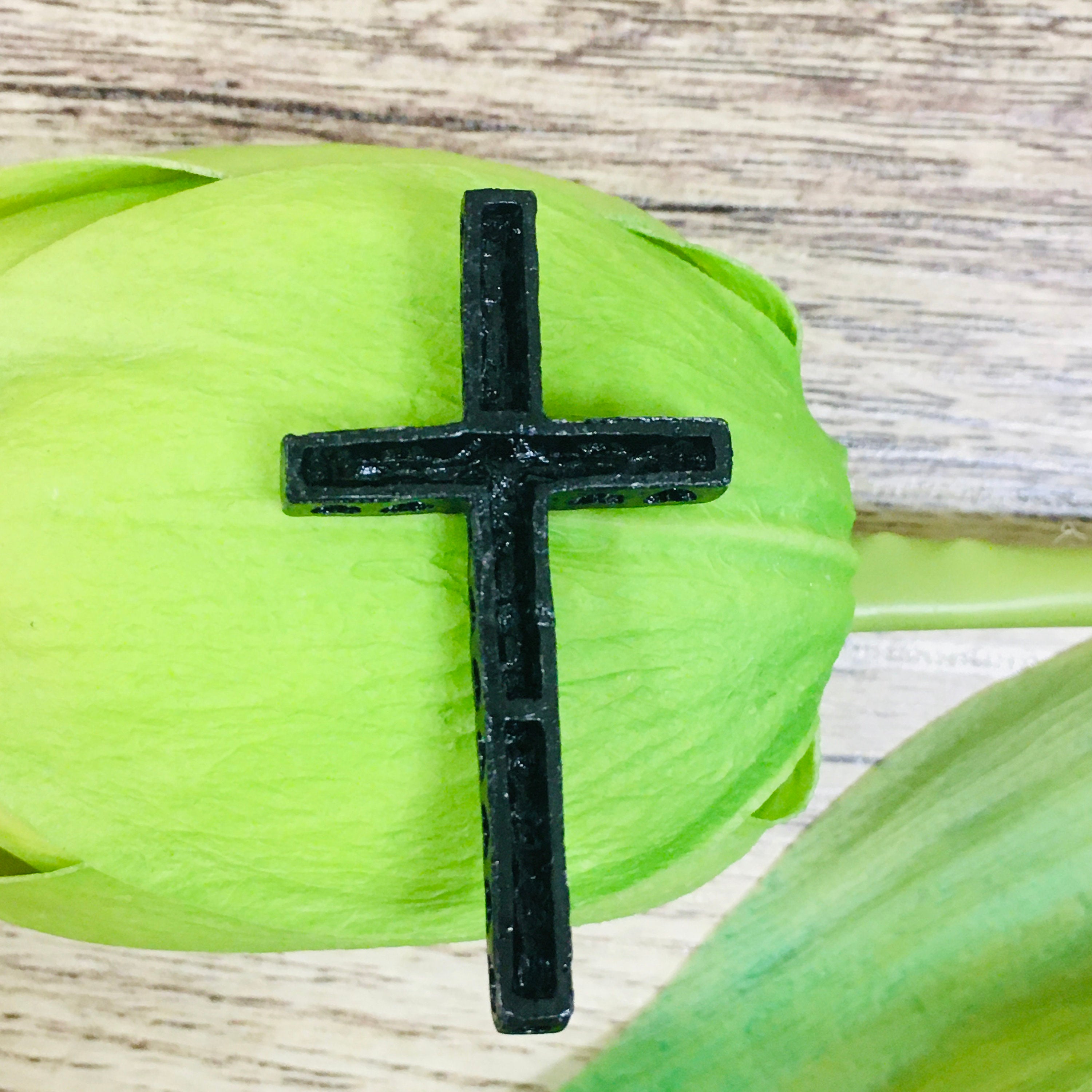 Black Cross Alloy Connectors | Bellaire Wholesale