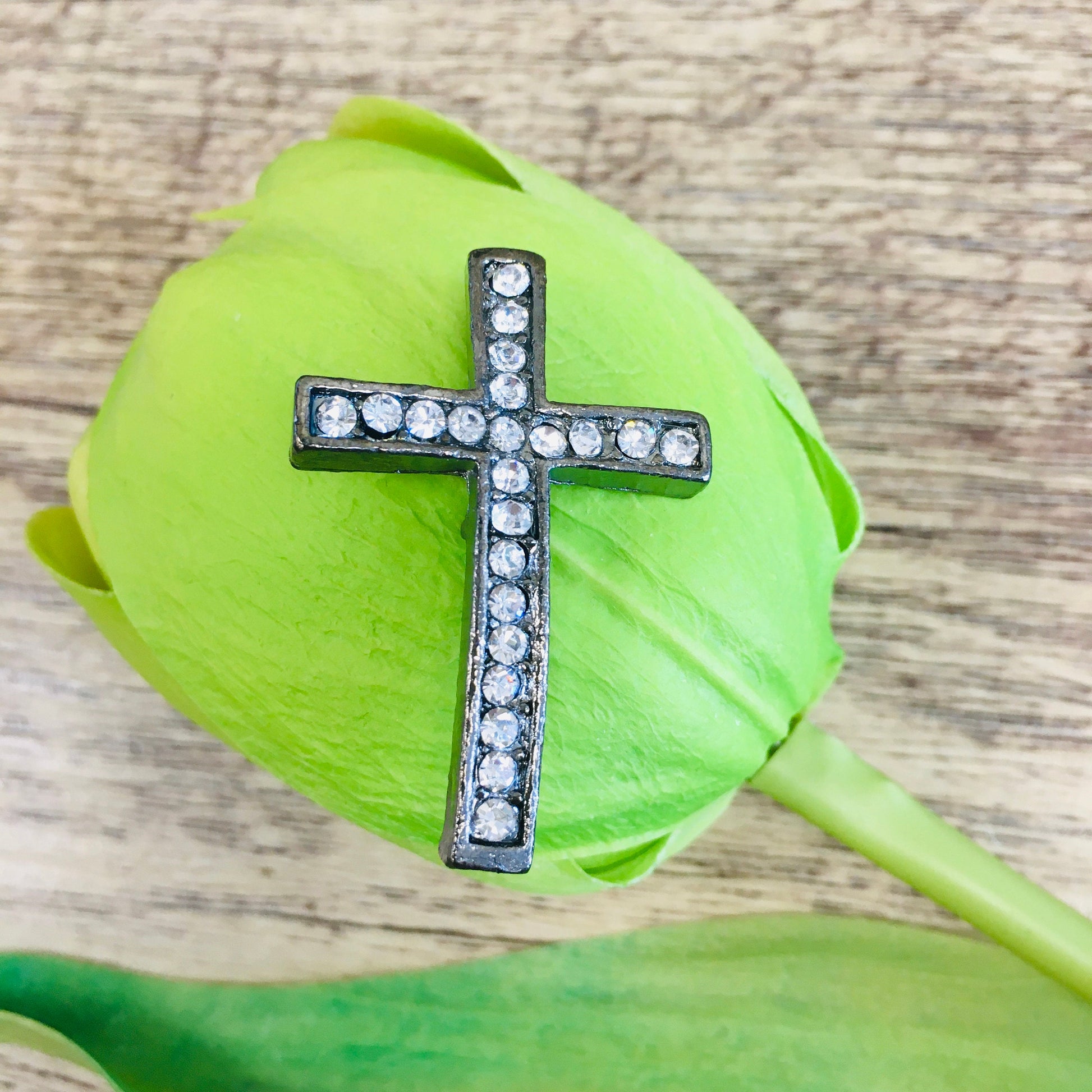 Rhodium/ Gunmetal Cross Bead | Bellaire Wholesale