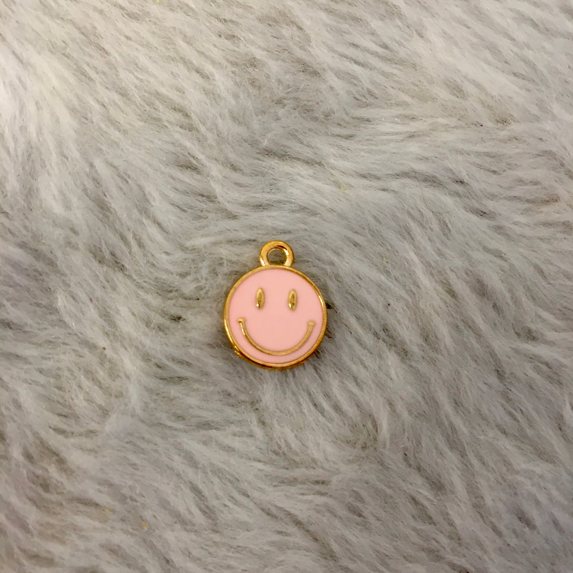 Enamel Smilie Face Pendant | Bellaire Wholesale