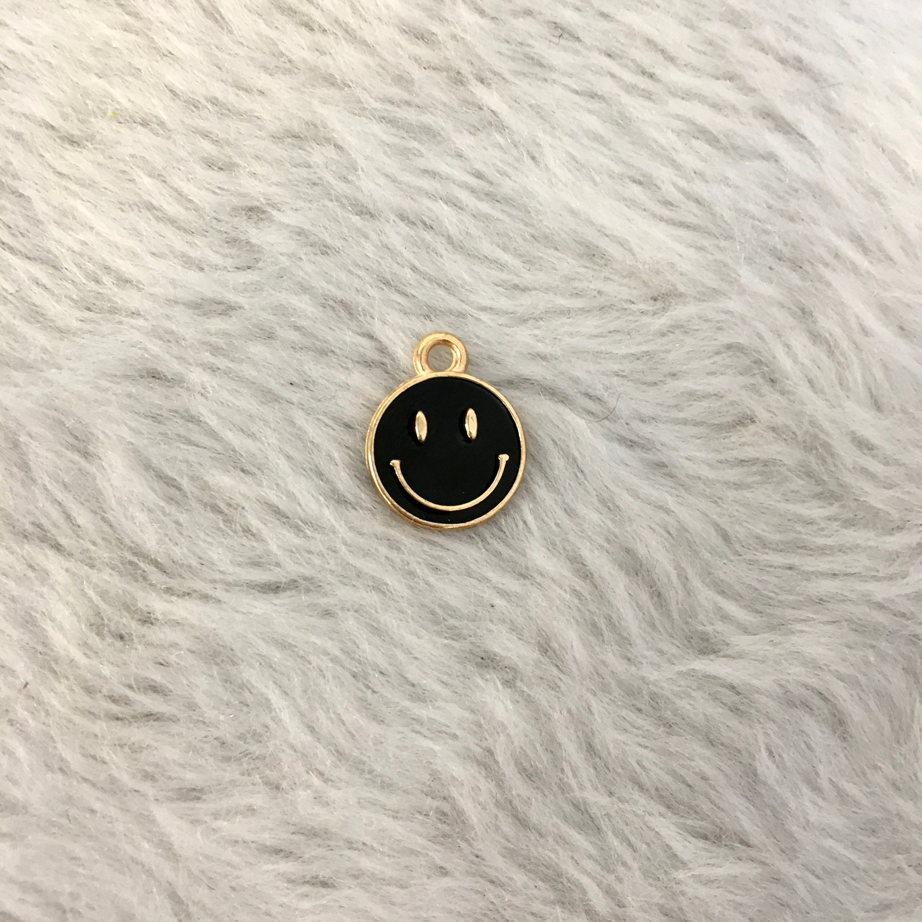Enamel Smilie Face Pendant | Bellaire Wholesale