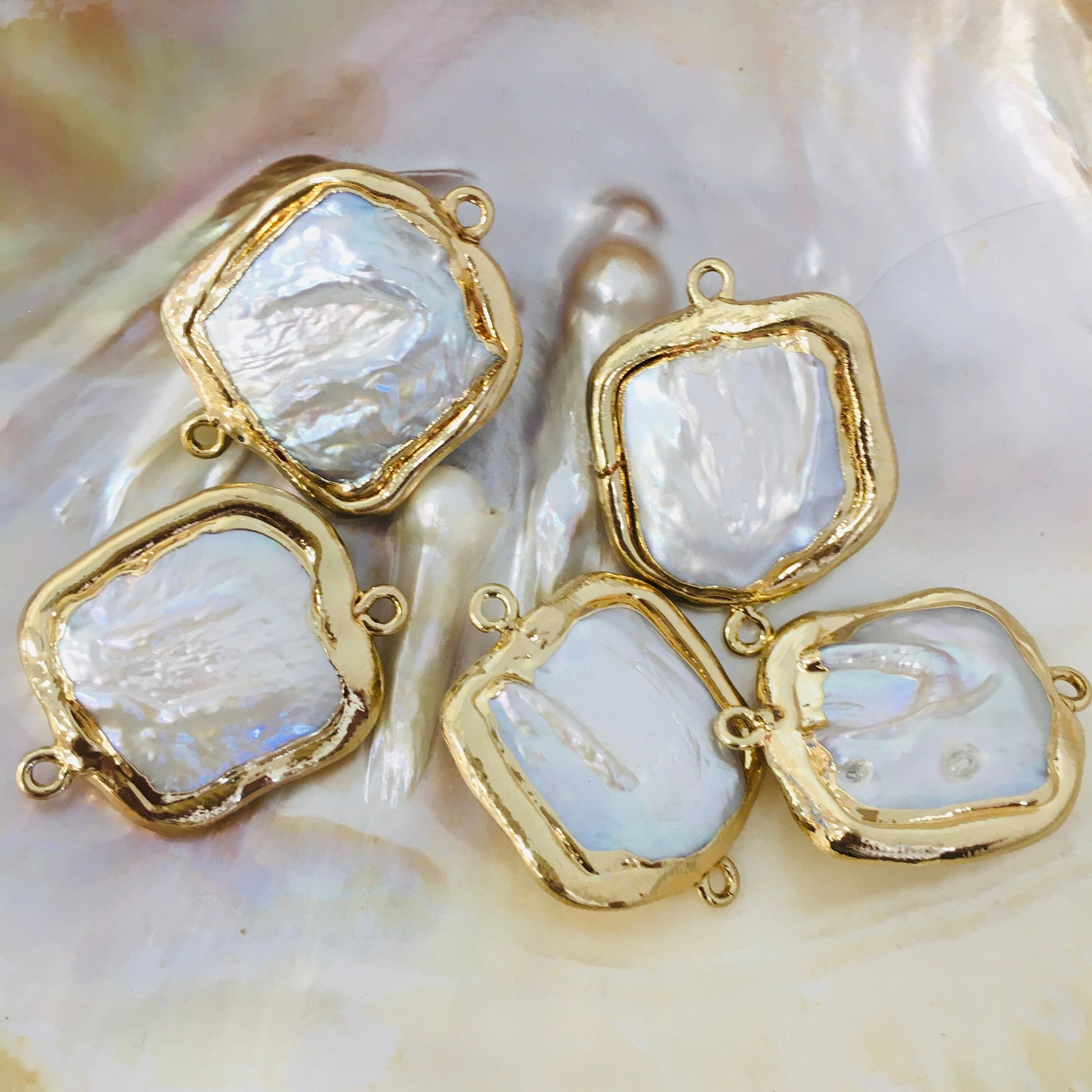 Evil Eye Shell Pearl Connector | Bellaire Wholesale