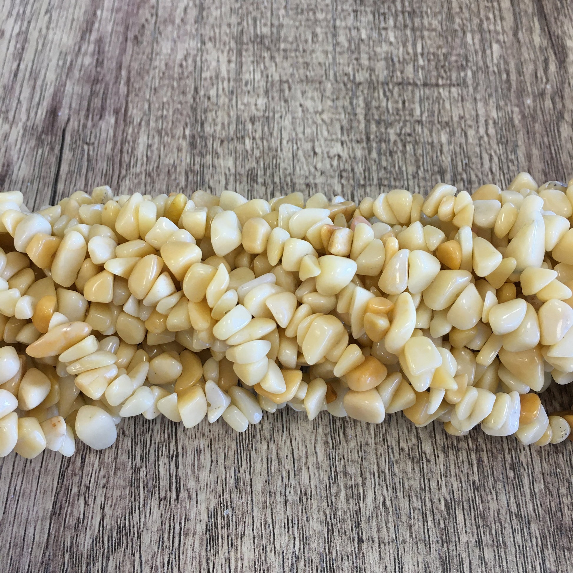 Light Yellow Jade Chips Beads | Bellaire Wholesale