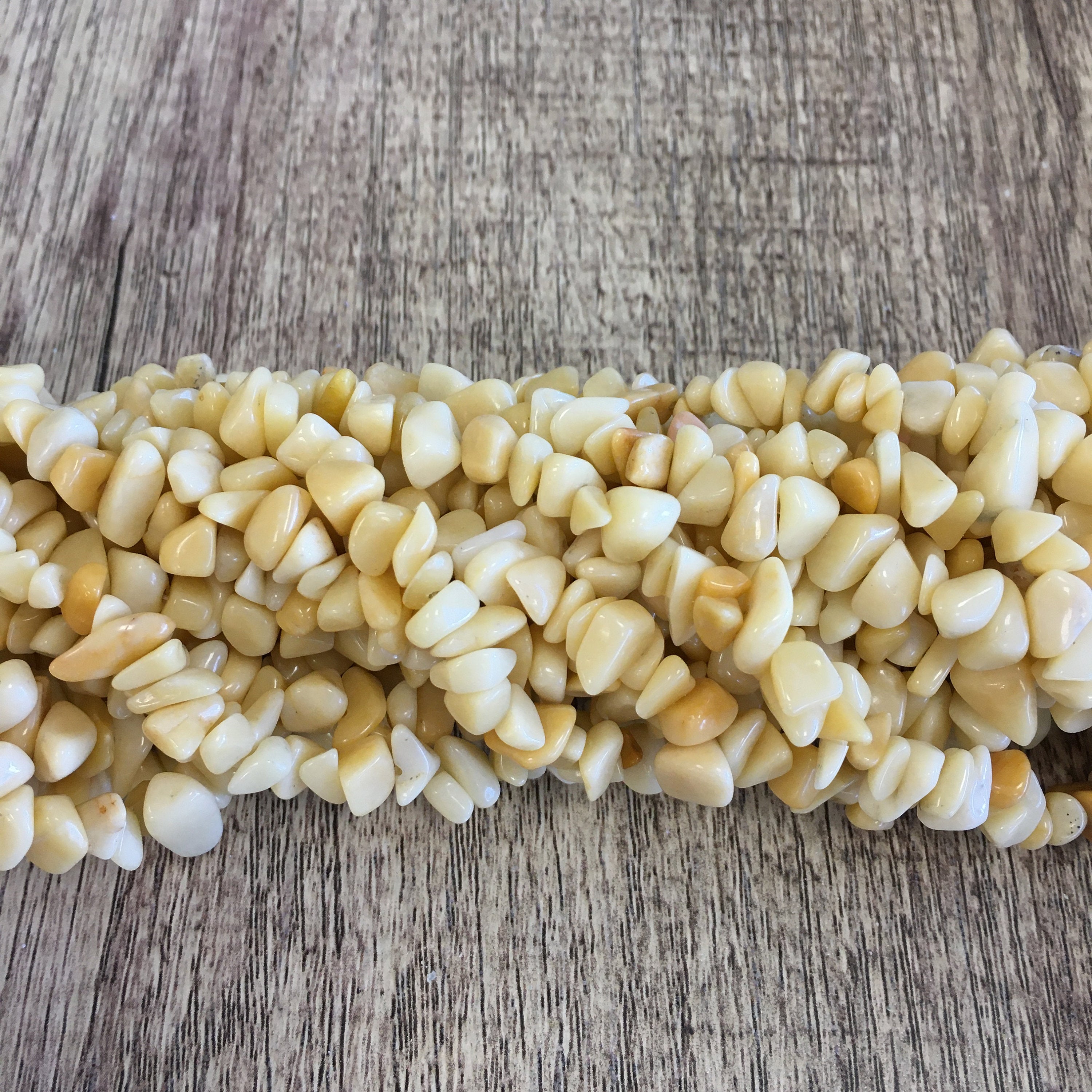 Light Yellow Jade Chips Beads | Bellaire Wholesale