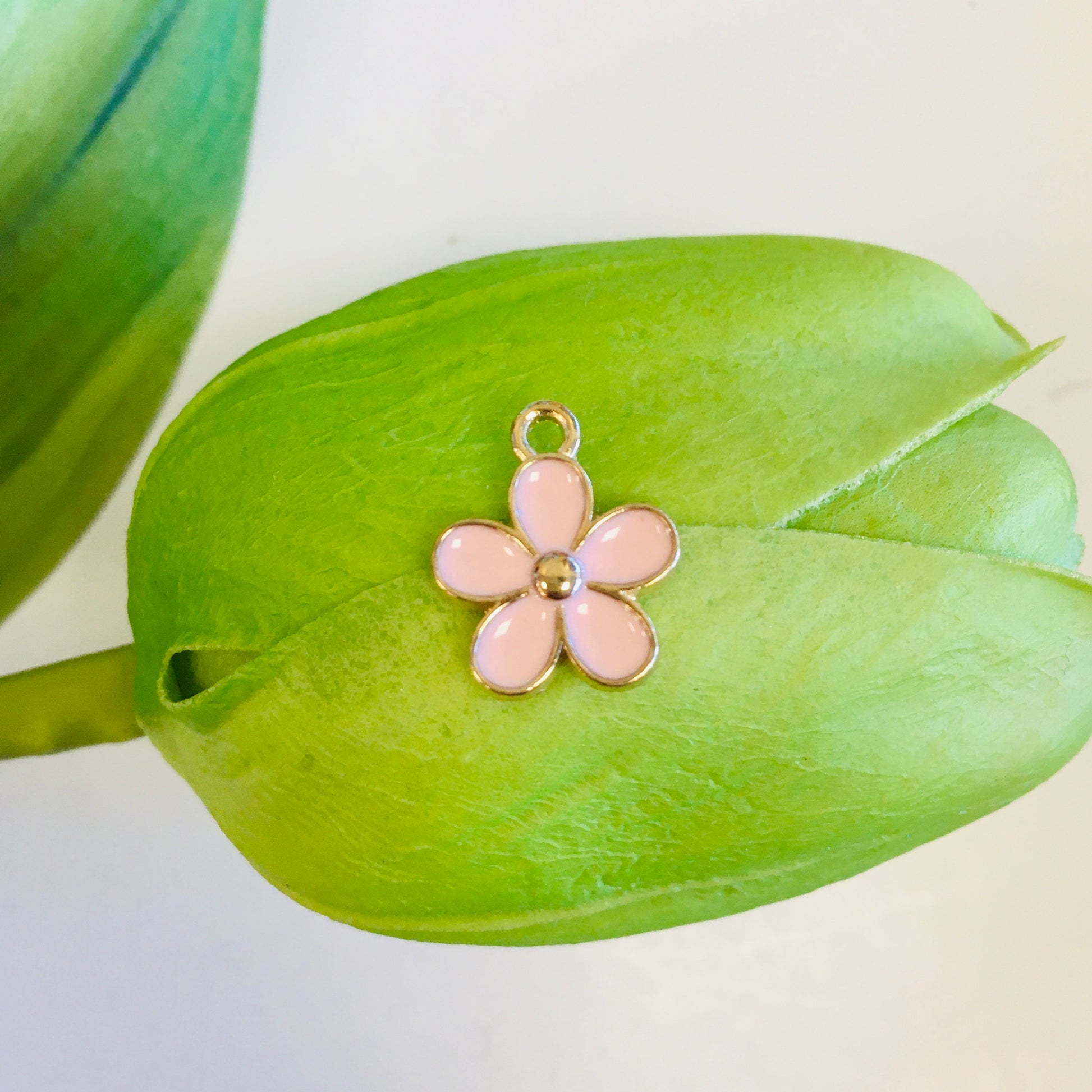 Cute Enamel Flower Charms | Bellaire Wholesale